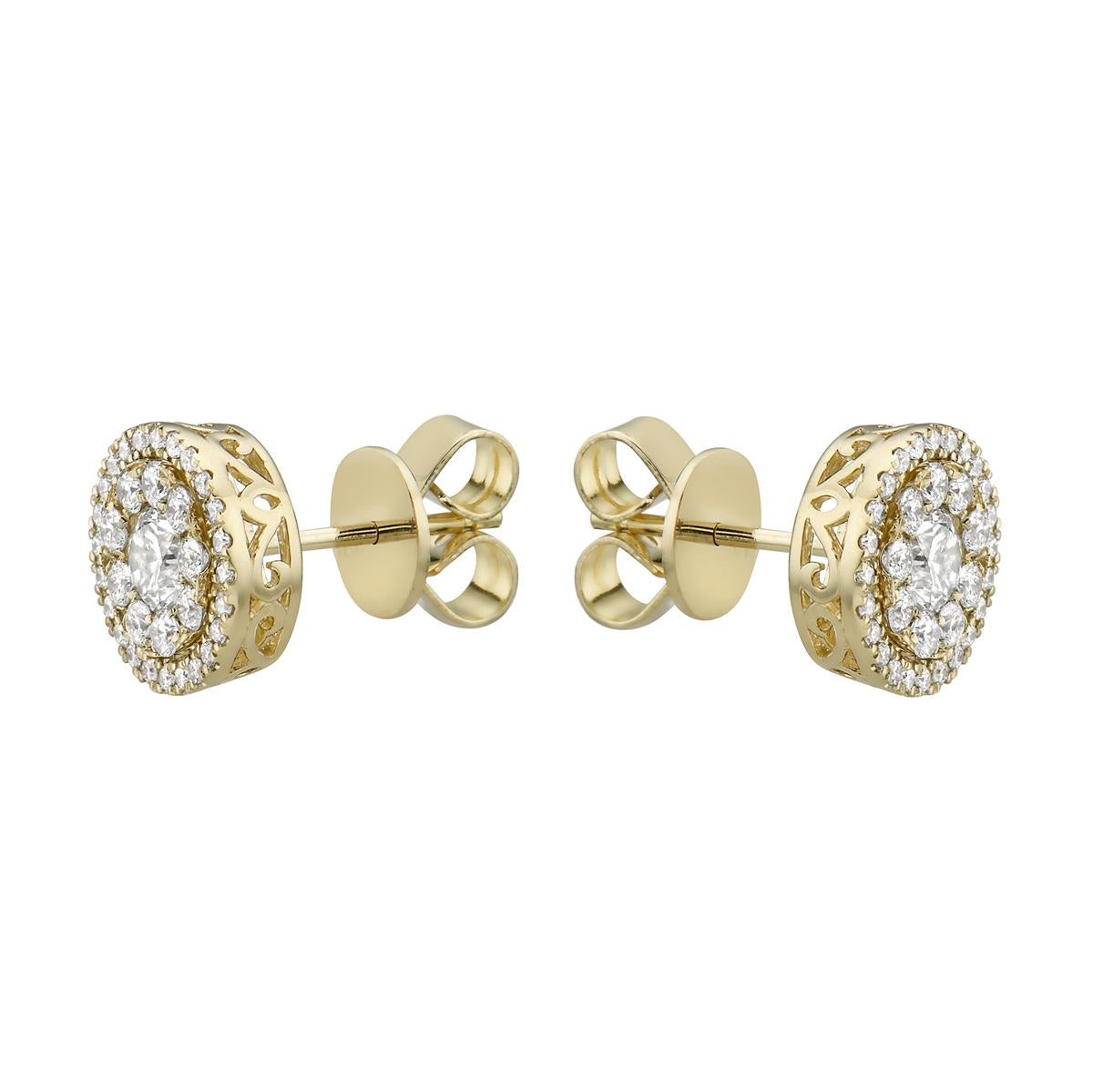 With these exquisite two-way illusion and jacket studs, style and glamour are in the spotlight. These studs are set in 18-carat gold, made out of 3.3 grams of gold. The color of the diamonds is G. The clarity is VS2-SI1. It is made out of 68