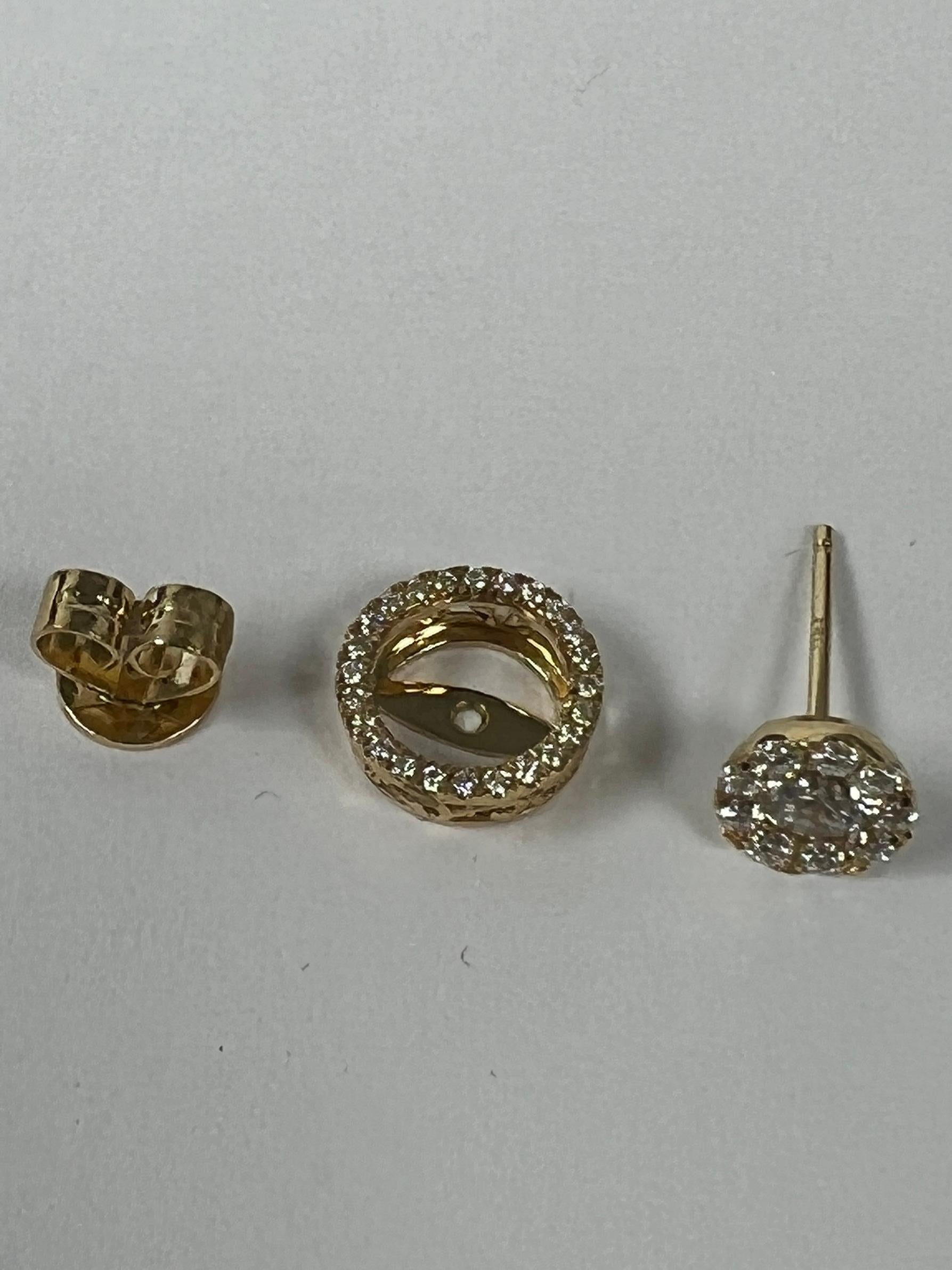 Brilliant Cut Yellow Gold Two Way Diamond Illusion and Jacket Studs For Sale