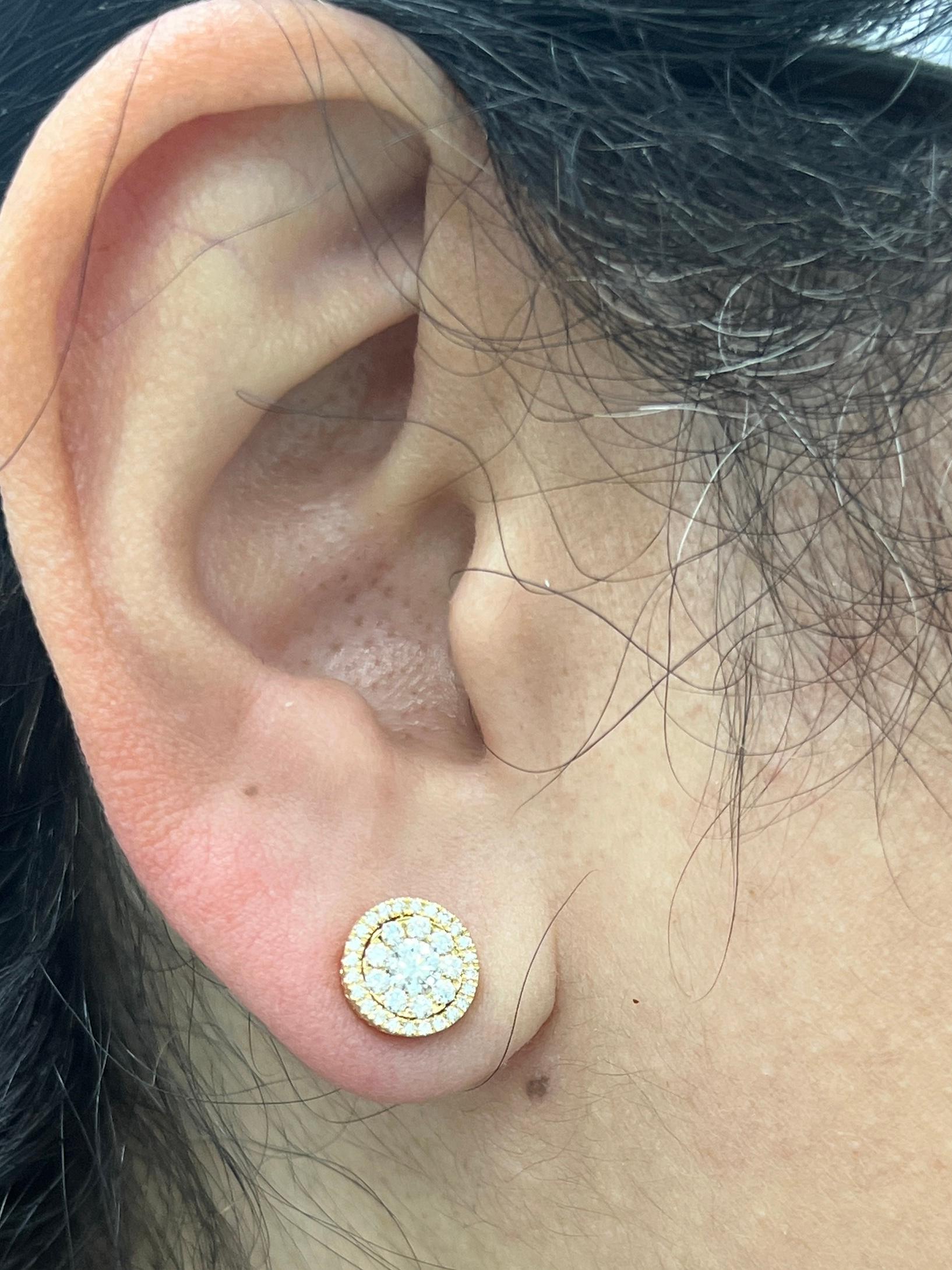 Yellow Gold Two Way Diamond Illusion and Jacket Studs In New Condition For Sale In Great Neck, NY
