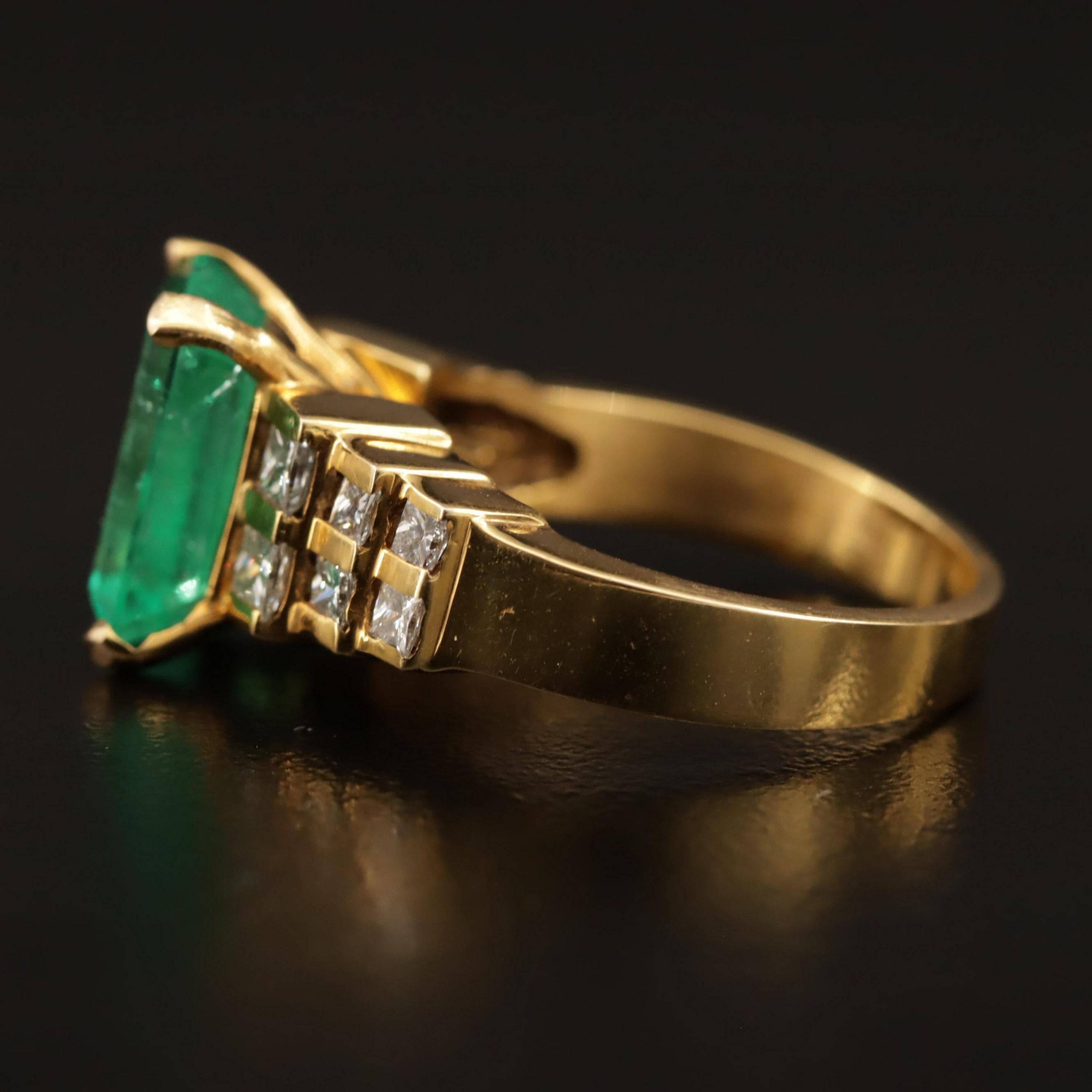 For Sale:  Art Deco 3 CT Certified Natural Emerald and Diamond Engagement Ring in 18K Gold 3