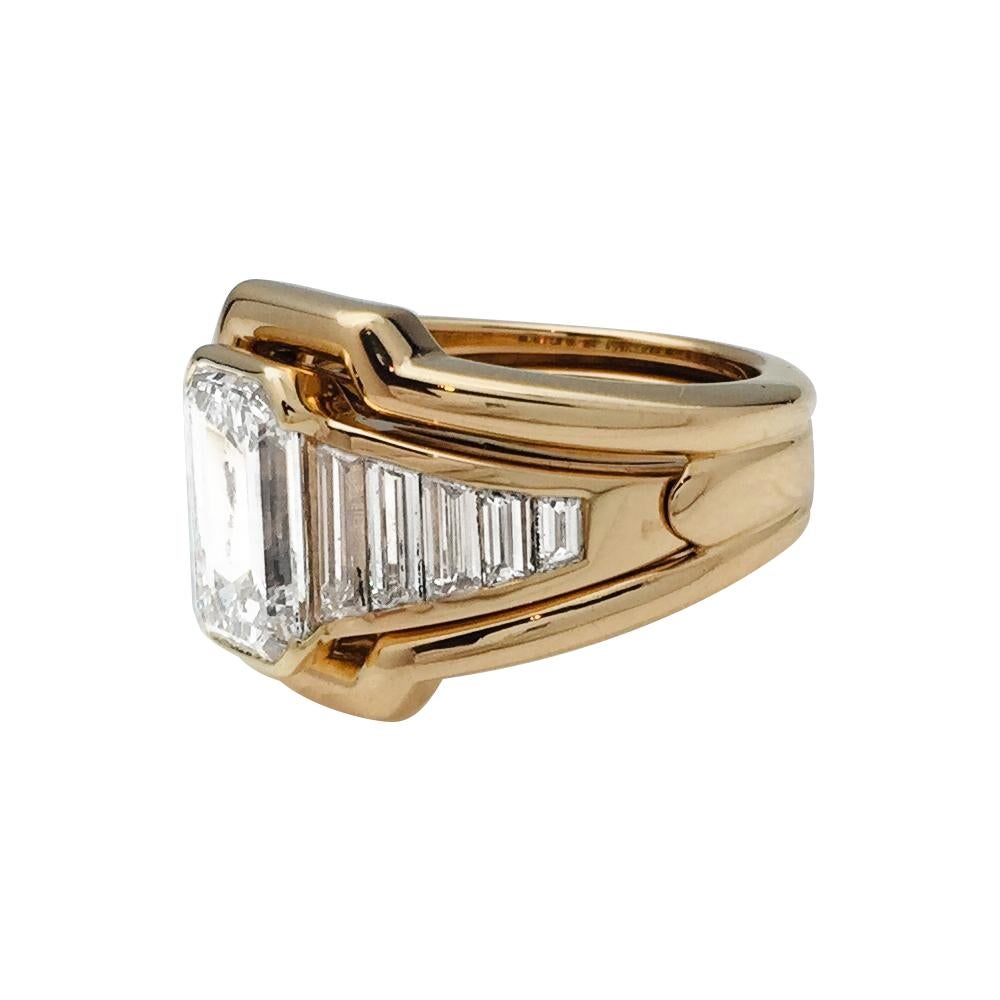 Contemporary Yellow Gold Van Cleef & Arpels Ring, G-VS2 Emerald Cut Diamond 2.90 Carat
