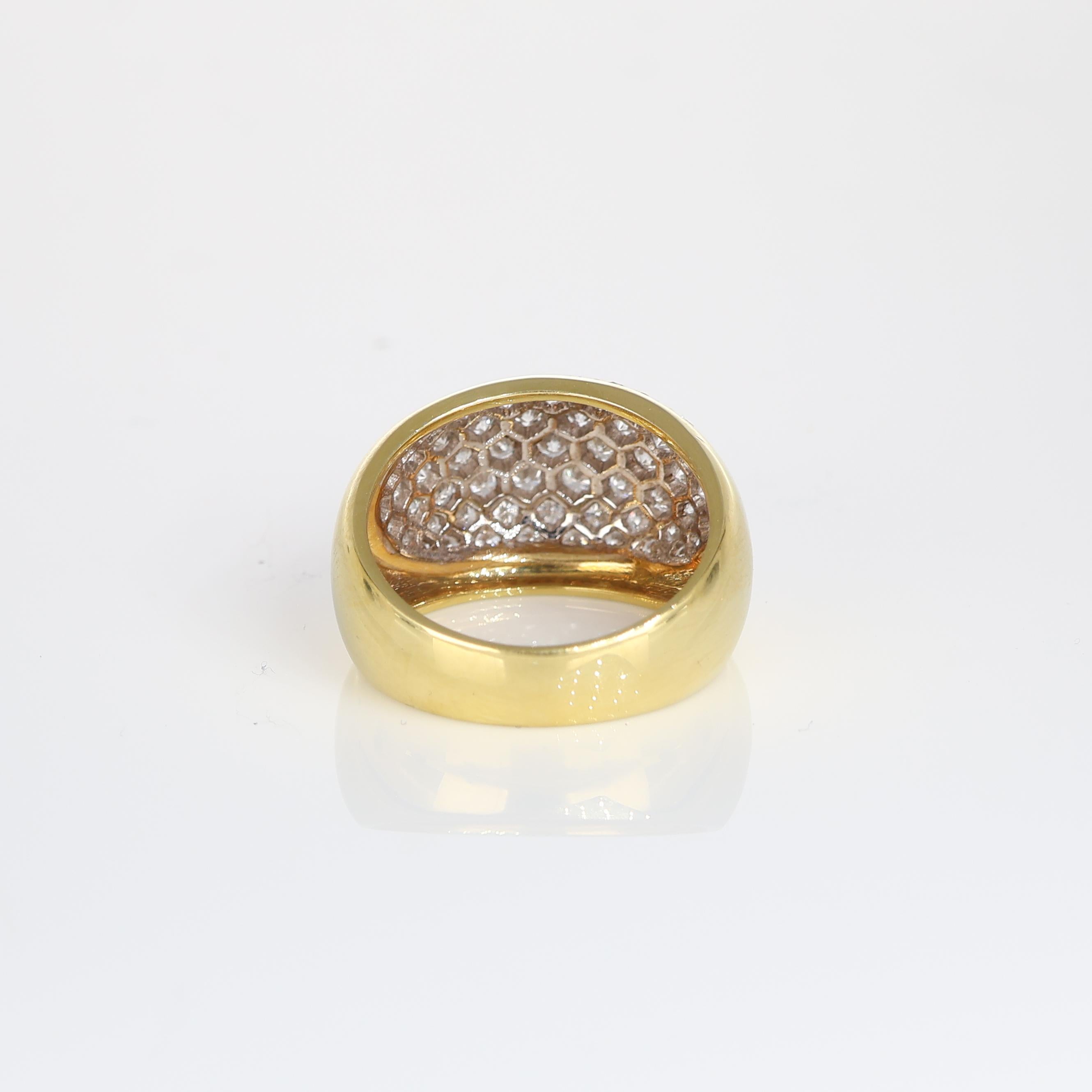 Women's or Men's Yellow Gold Vintage Band Ring with Diamond Pavé 1.80 Carats For Sale