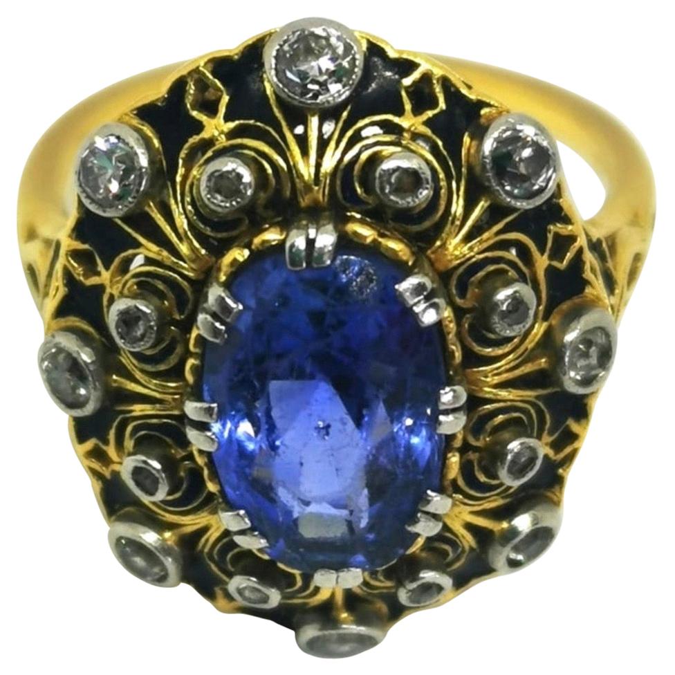 Yellow Gold Vintage Blue Sapphire and Diamond Cluster Cocktail Ring For Sale