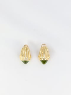 Yellow Gold Vintage Bvlgari Earrings Set with Peridot Cabochons