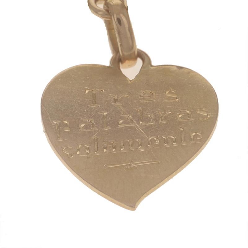 Bracelet en or jaune à maillons de chaîne vintage - 18k Love Engraved Heart Charm Pour femmes en vente