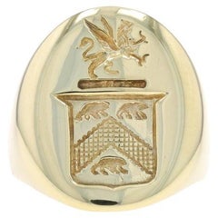 Yellow Gold Vintage Coat of Arms Signet Ring - 14k Family Crest