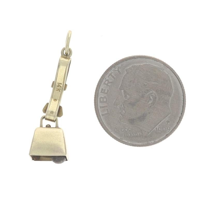 Yellow Gold Vintage Cowbell Charm 14k Bovine In Excellent Condition For Sale In Greensboro, NC