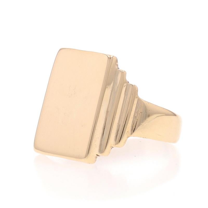 Yellow Gold Vintage Signet Men's Ring - 10k Engravable For Sale 1