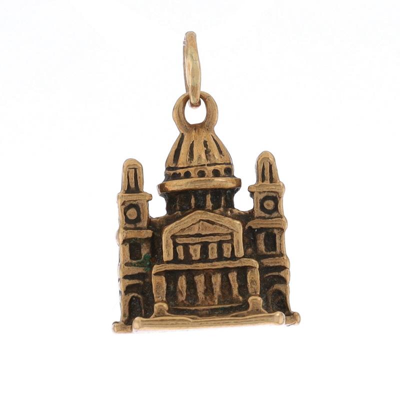 Era: Vintage

Metal Content: 10k Yellow Gold

Theme: Saint Paul's Cathedral, London, England Church

Measurements

Tall (from stationary bail): 9/16