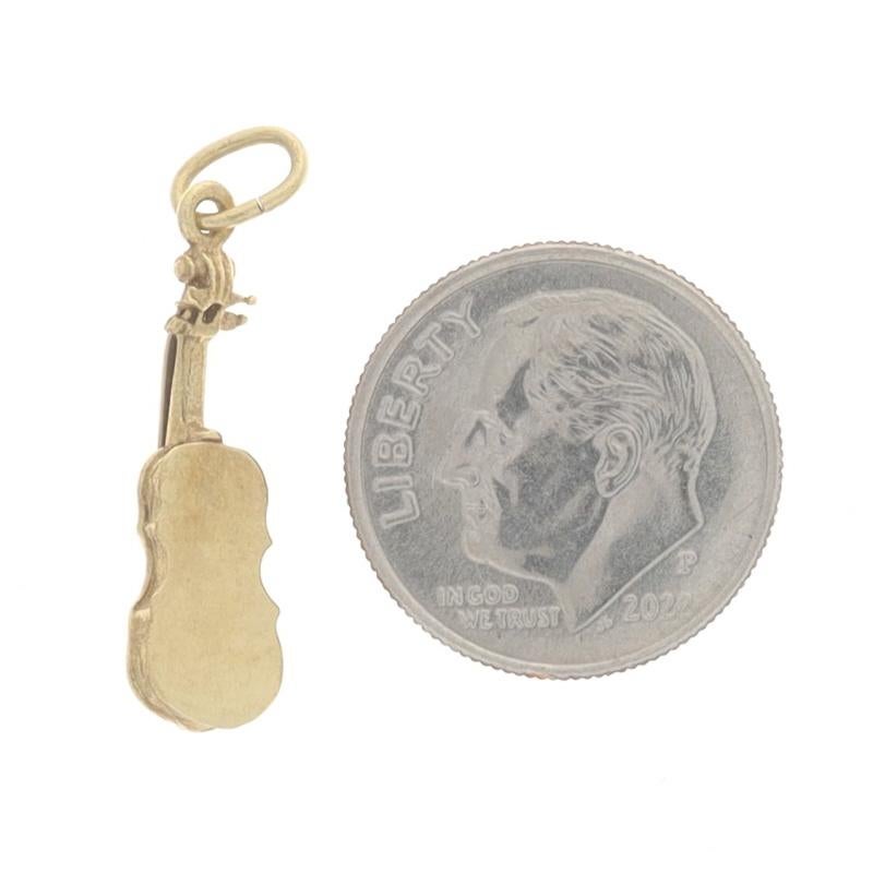 Women's or Men's Yellow Gold Violin Charm - 14k Musical Instrument Violinist's Pendant For Sale