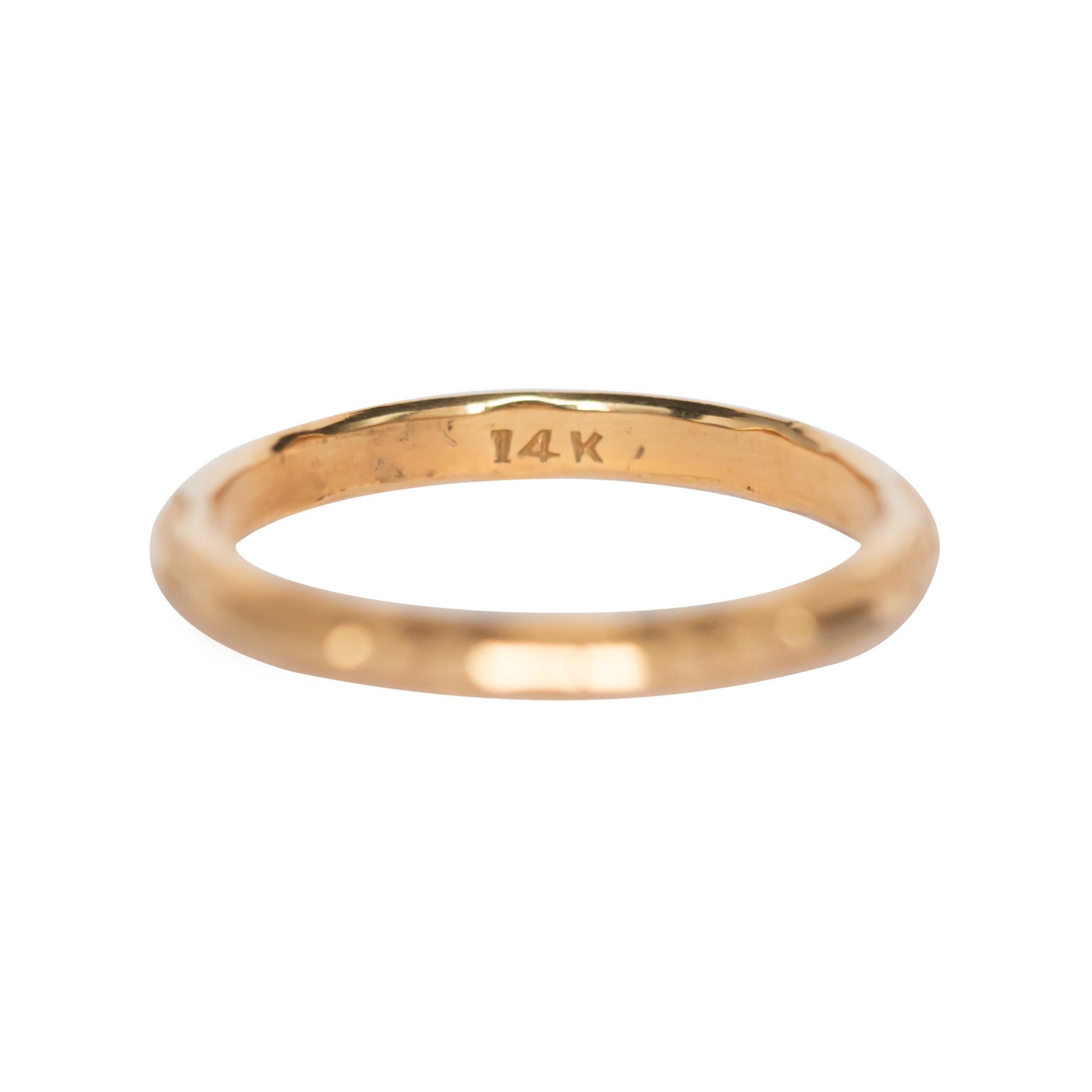 Ring Size: 5.95
Metal Type: 14 karat Yellow Gold 
Weight: 1.9 grams


Finger to Top of Stone Measurement: 1.55mm
Width: 2.55mm