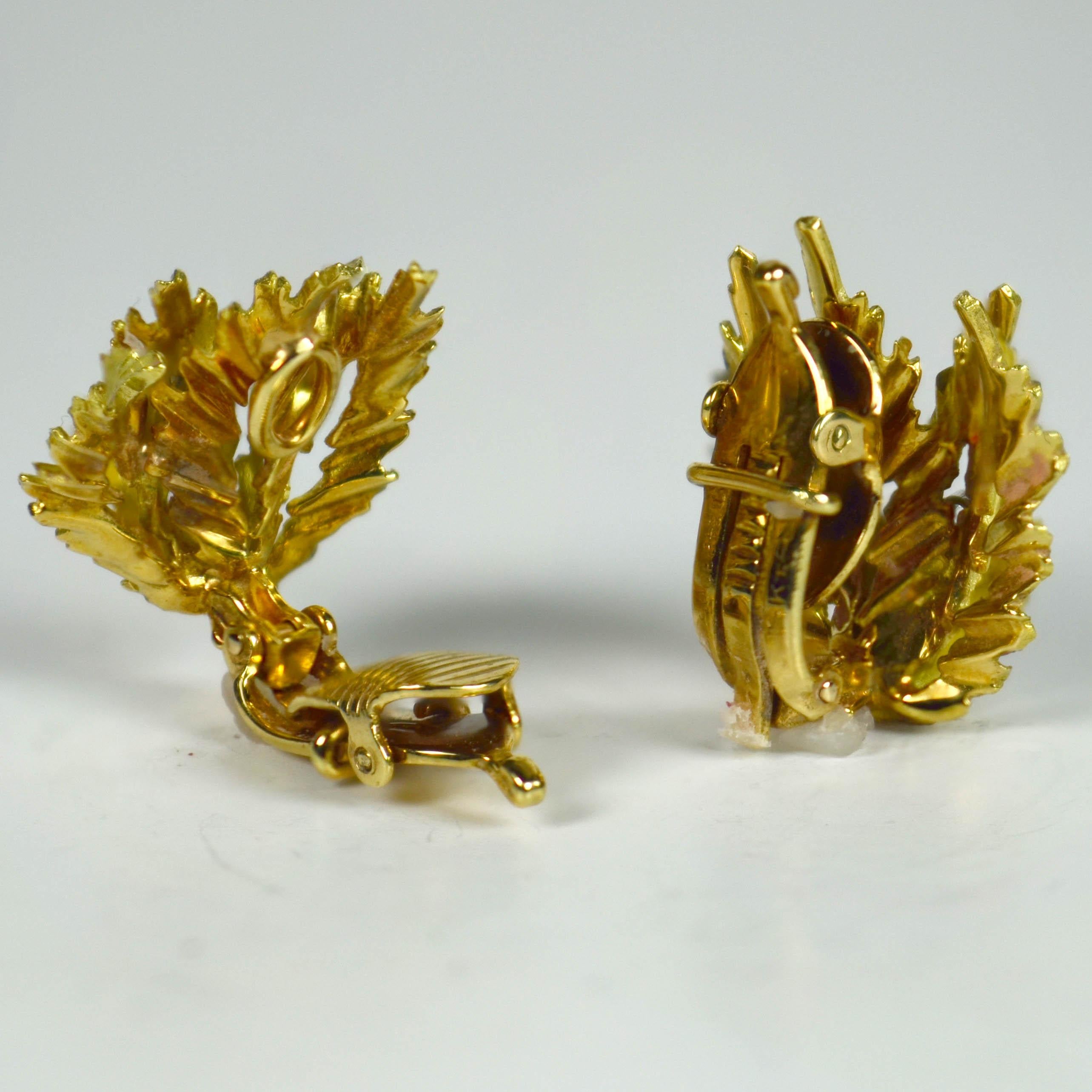 Yellow Gold White Diamond Leaf Clip Earrings In Good Condition In London, GB