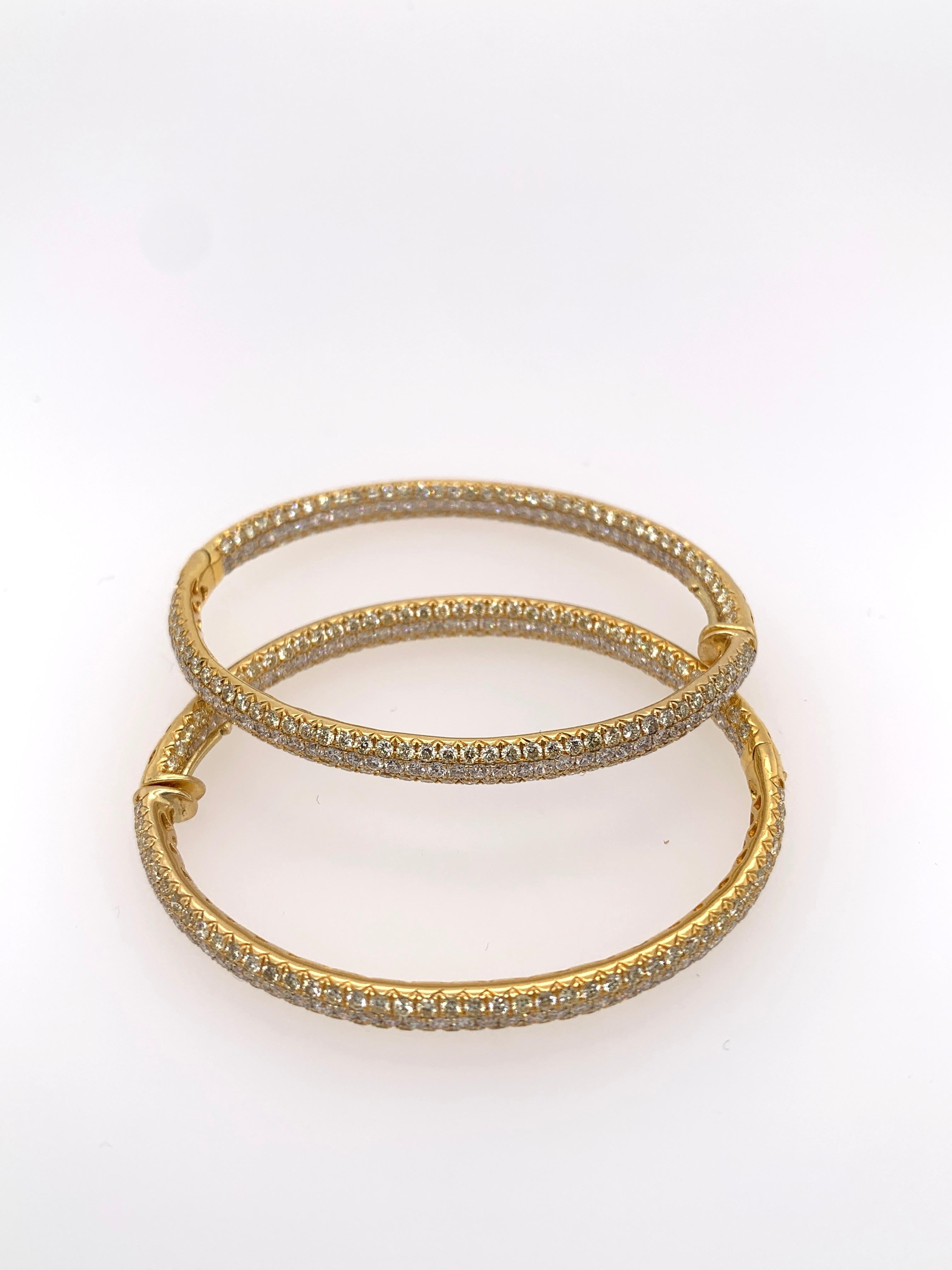 Yellow Gold White Diamond Oval Hoop Earrings In New Condition For Sale In Beverly Hills, CA