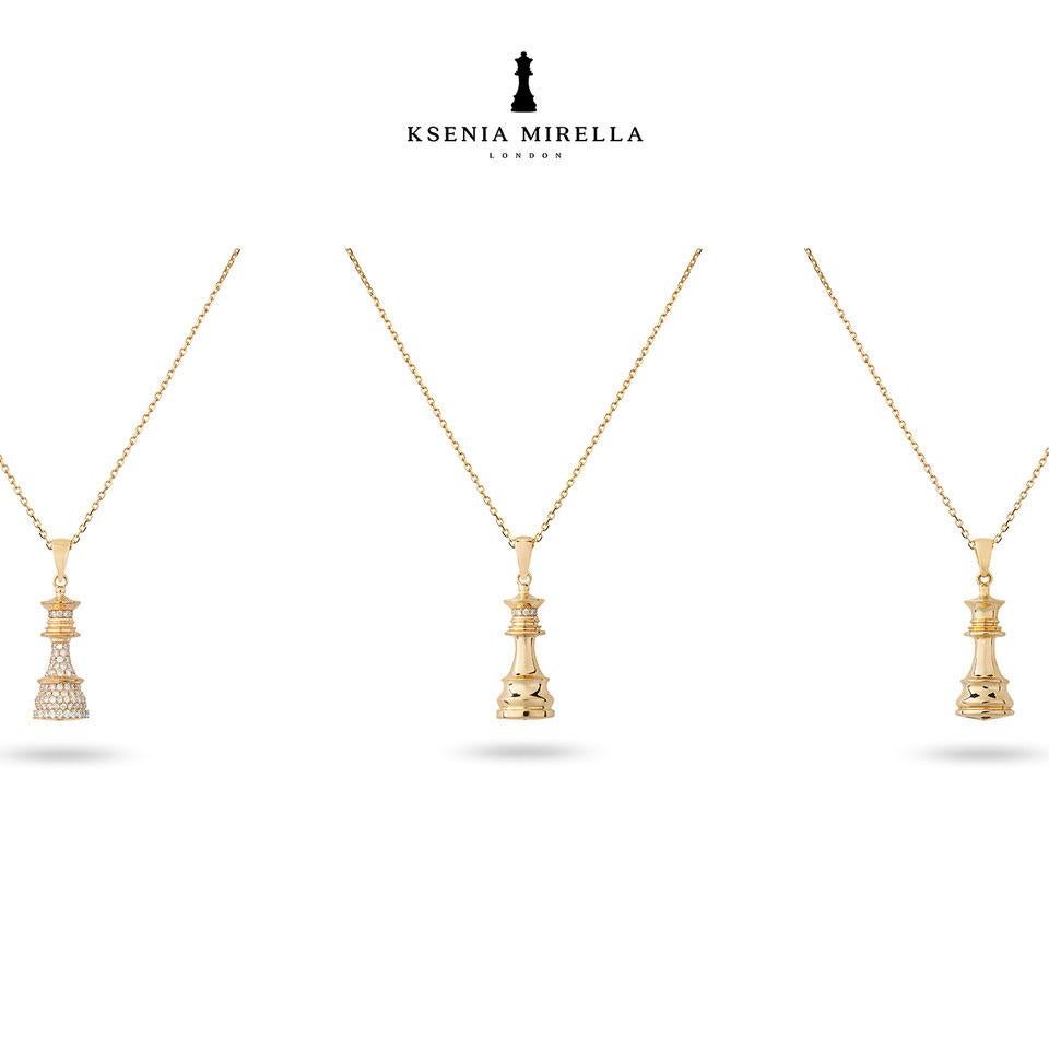 Collana Regina degli Scacchi in oro giallo e diamanti bianchi Pave In condizioni Nuovo in vendita a Marlow, GB