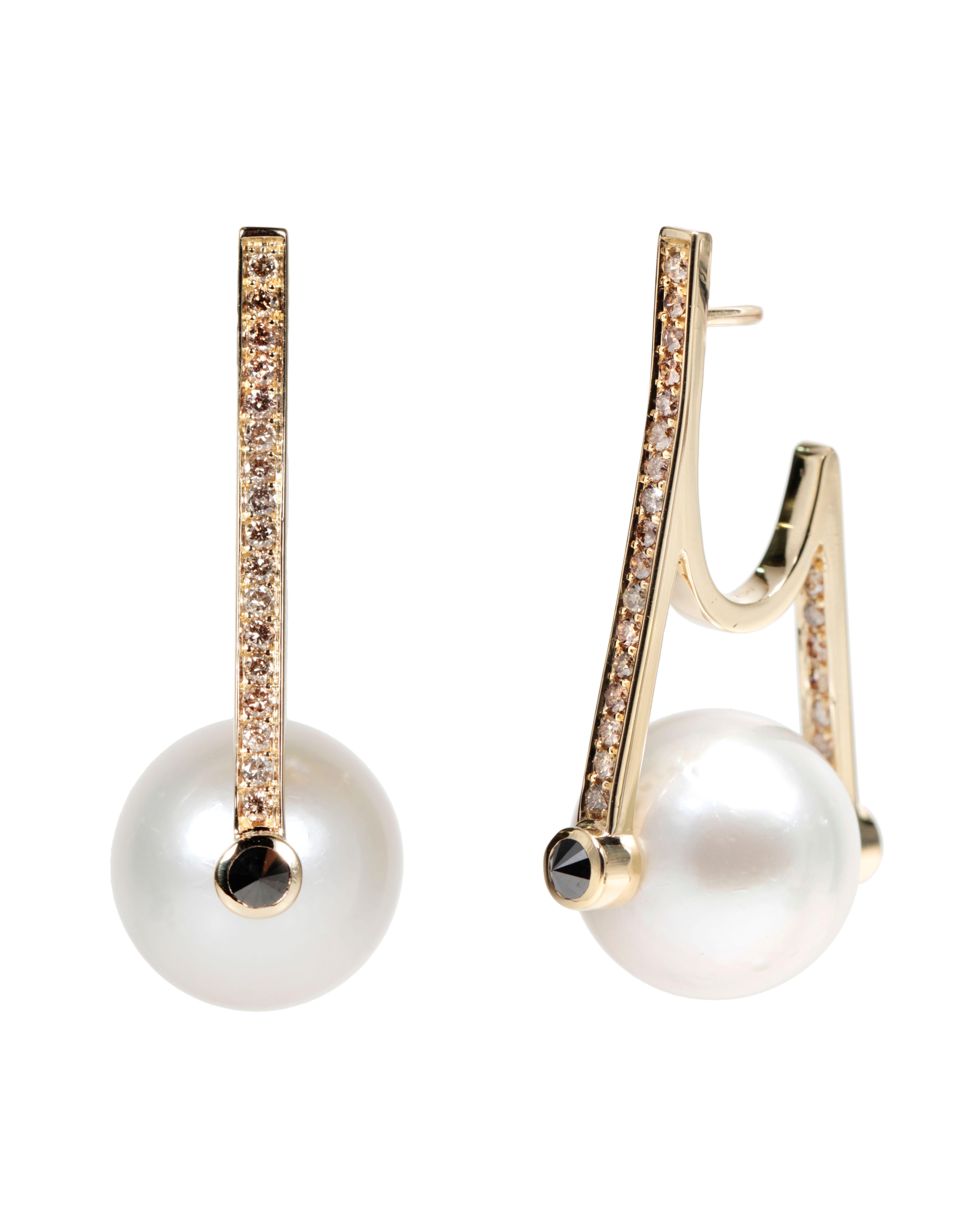 Pear Cut Ara Vartanian Pearl Earring in 18k Yellow Gold For Sale