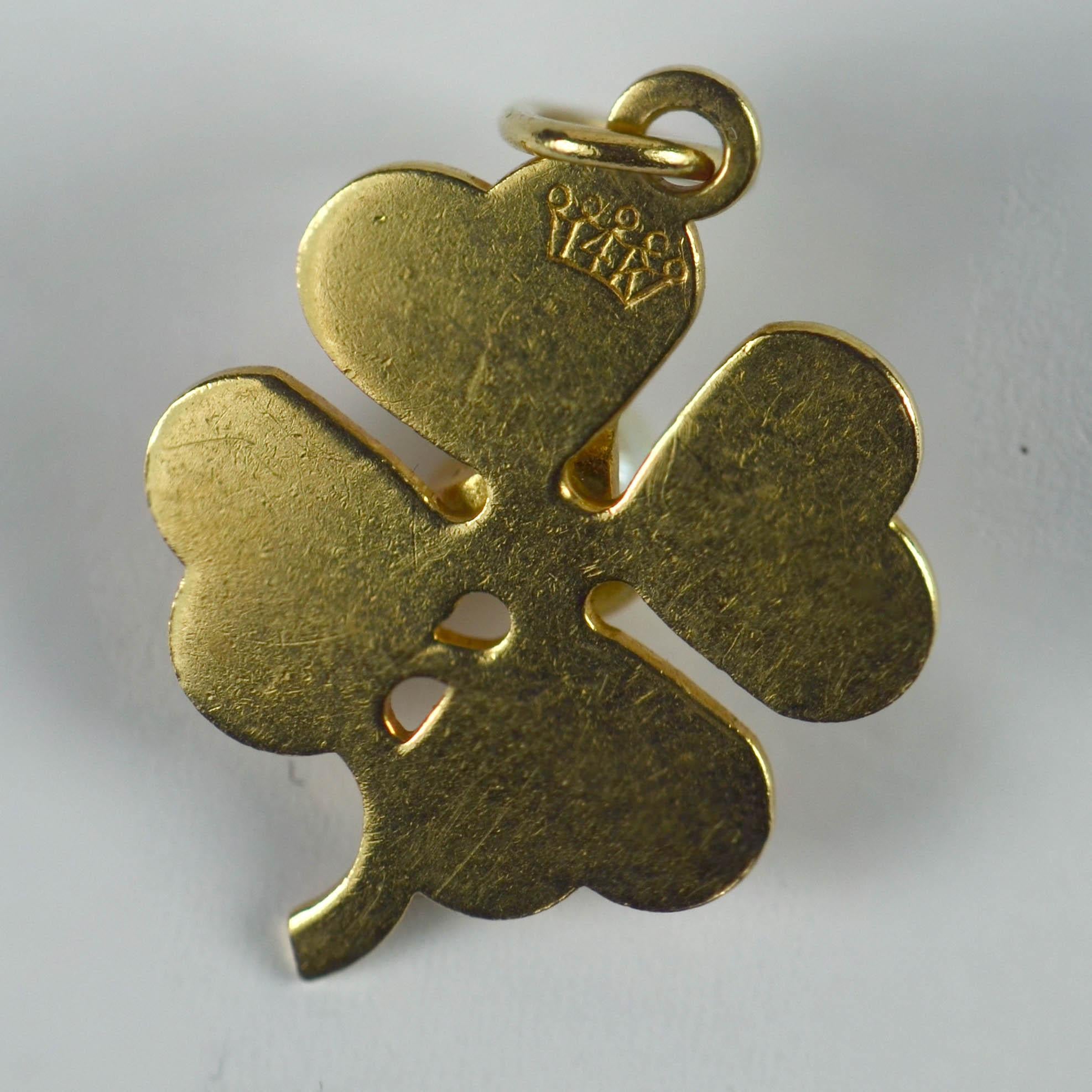 Yellow Gold White Pearl Lucky Clover Shamrock Charm Pendant In Good Condition In London, GB