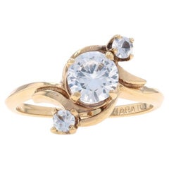 Anello Bypass a tre pietre in oro giallo con zaffiro bianco vintage 10k rotondo 1,48ctw