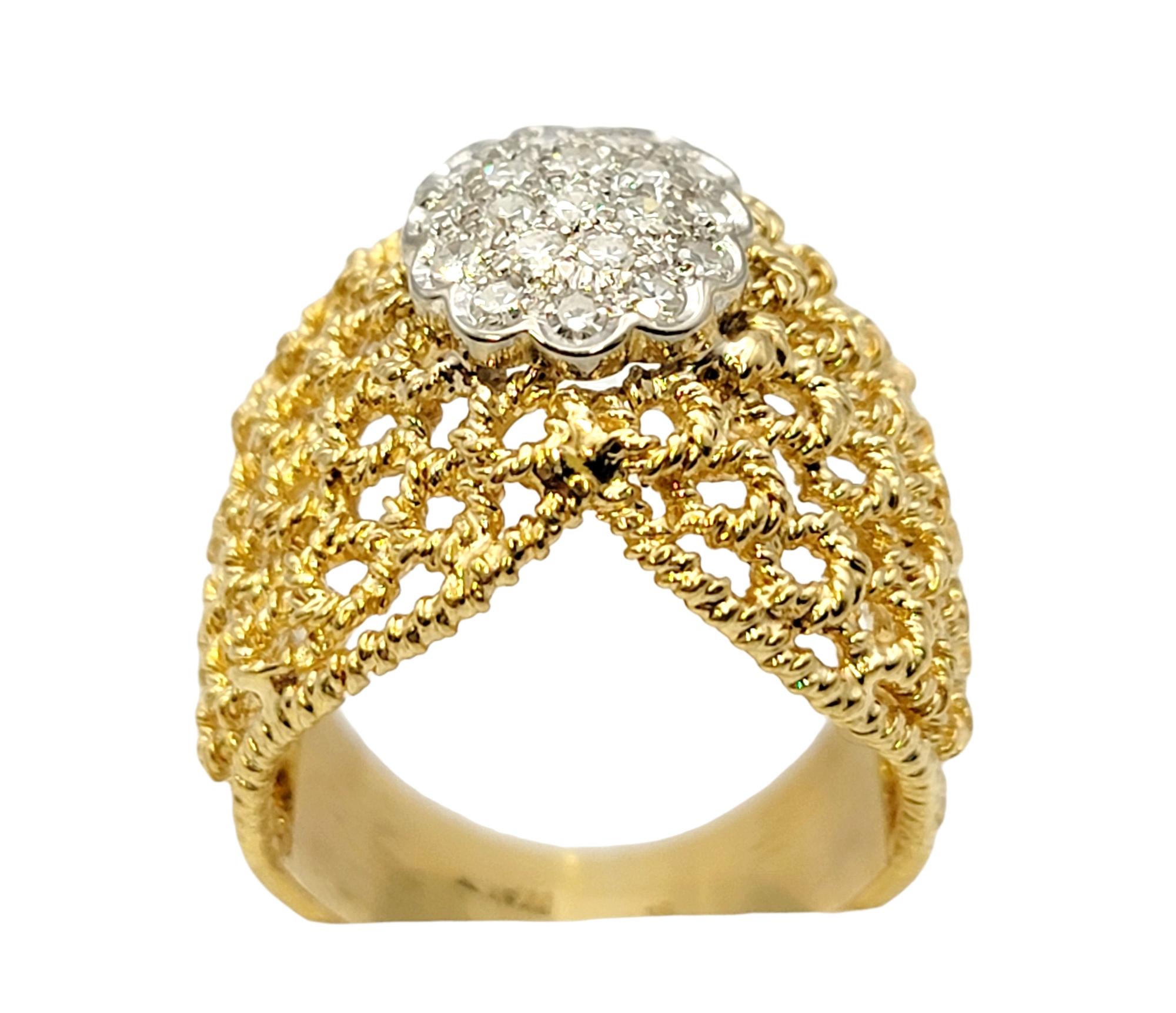 Contemporary Yellow Gold Wide Mesh Band Ring with Round Brilliant Diamond Cluster F / VVS For Sale