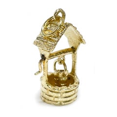 Yellow Gold Wishing Well Pendant