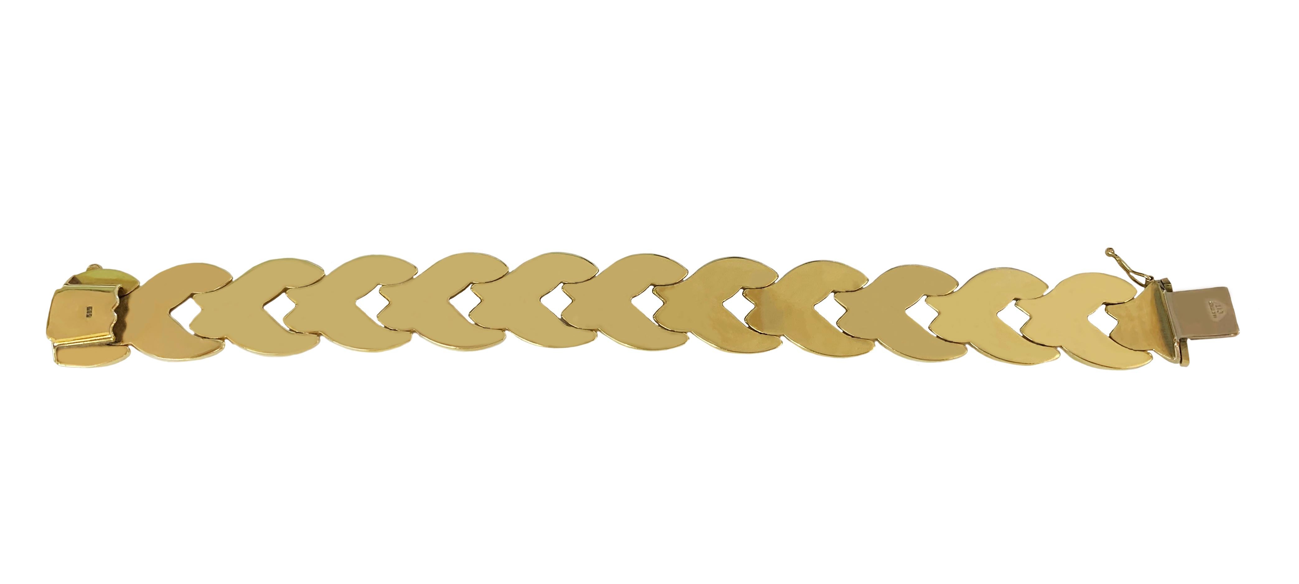Yellow Gold Women Link Bracelet In New Condition For Sale In New York, NY