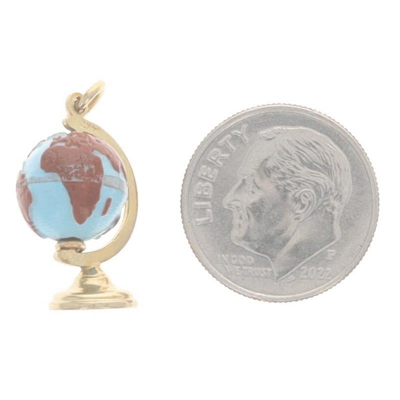 Yellow Gold World Globe Molded Bead Charm - 14k Plant Earth Teacher's Gift In Good Condition For Sale In Greensboro, NC