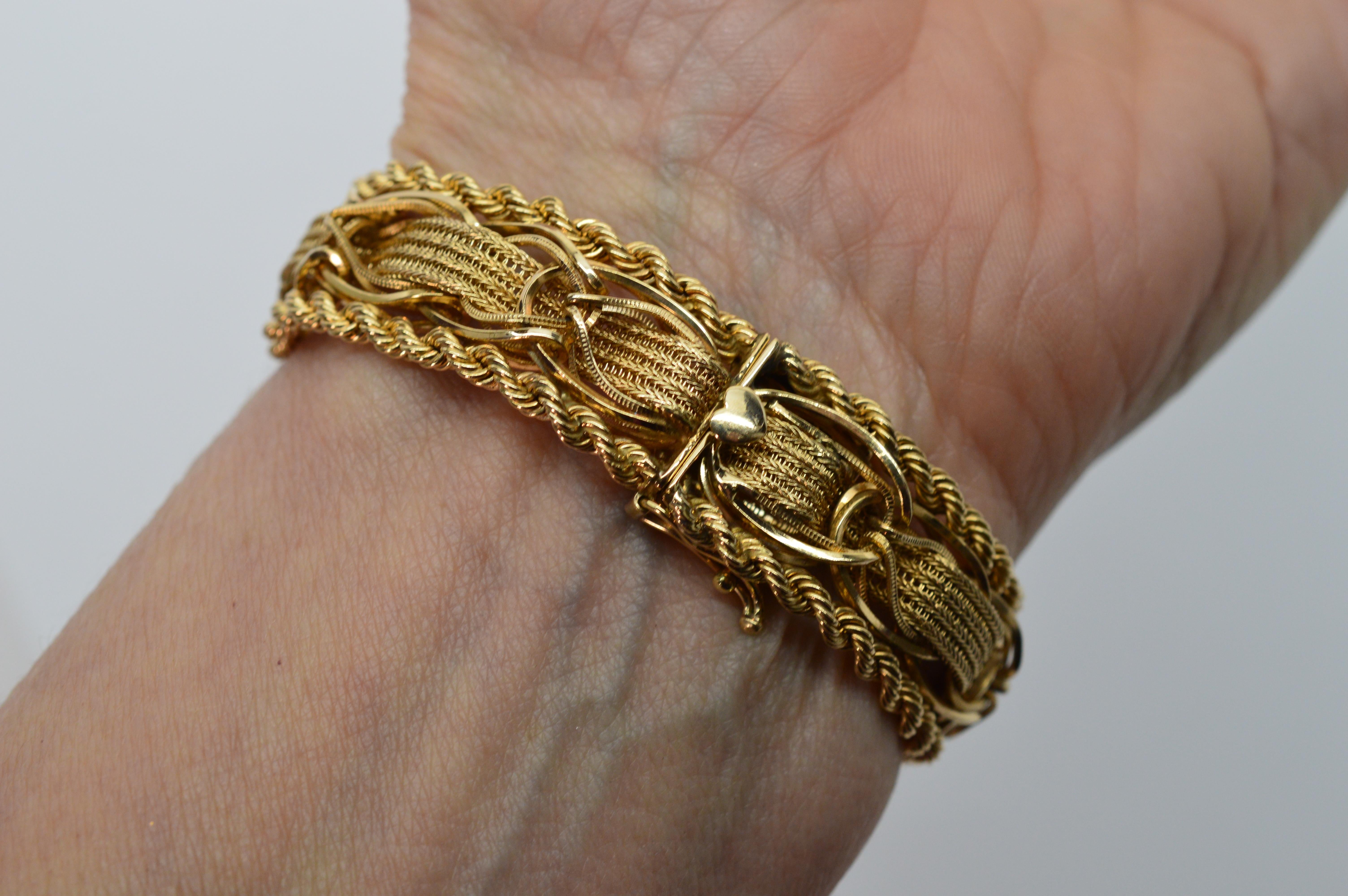 Gelbgold gewebtes Band-Armband im Angebot 4
