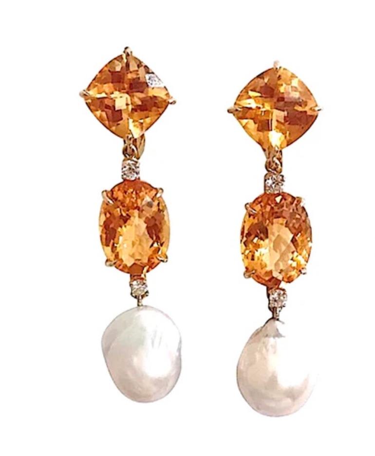 Yellow Gold Wrapped Drop Earring with Rock Crystal and Cabochon Chalcedony For Sale 4