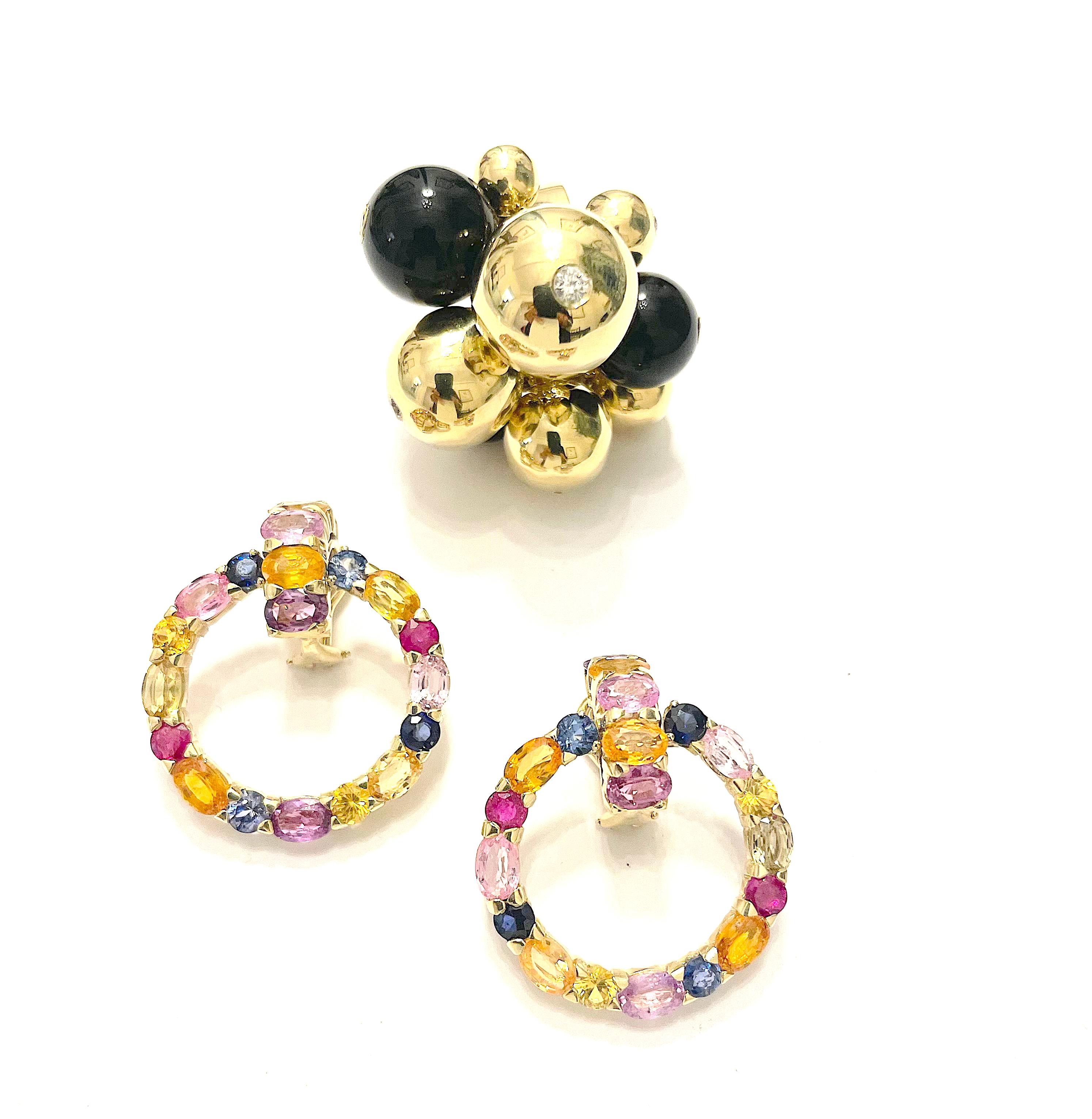 Yellow Gold Wrapped Drop Earring with Rock Crystal and Cabochon Chalcedony For Sale 5