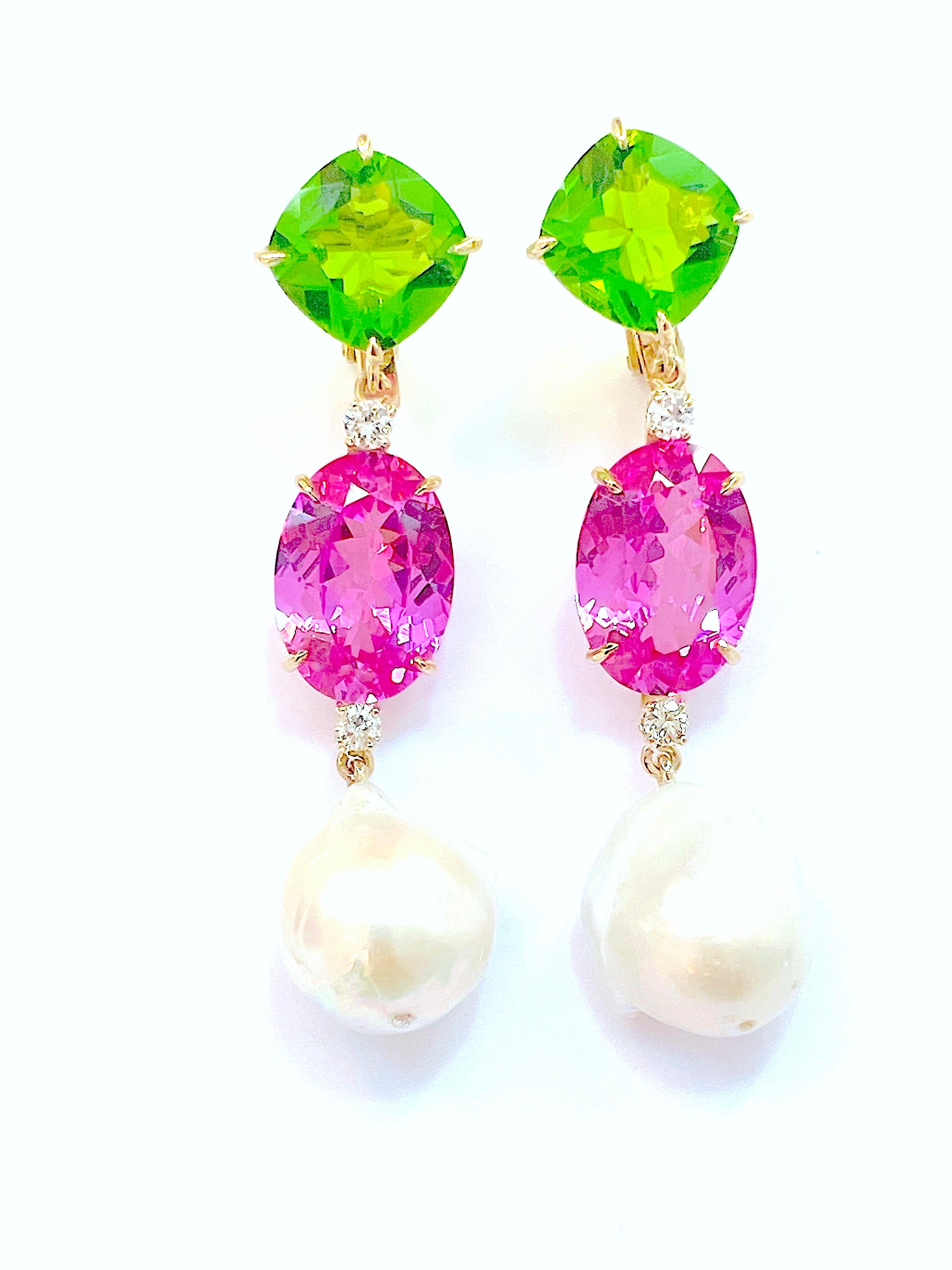 Yellow Gold Wrapped Drop Earring with Rock Crystal and Cabochon Chalcedony For Sale 6