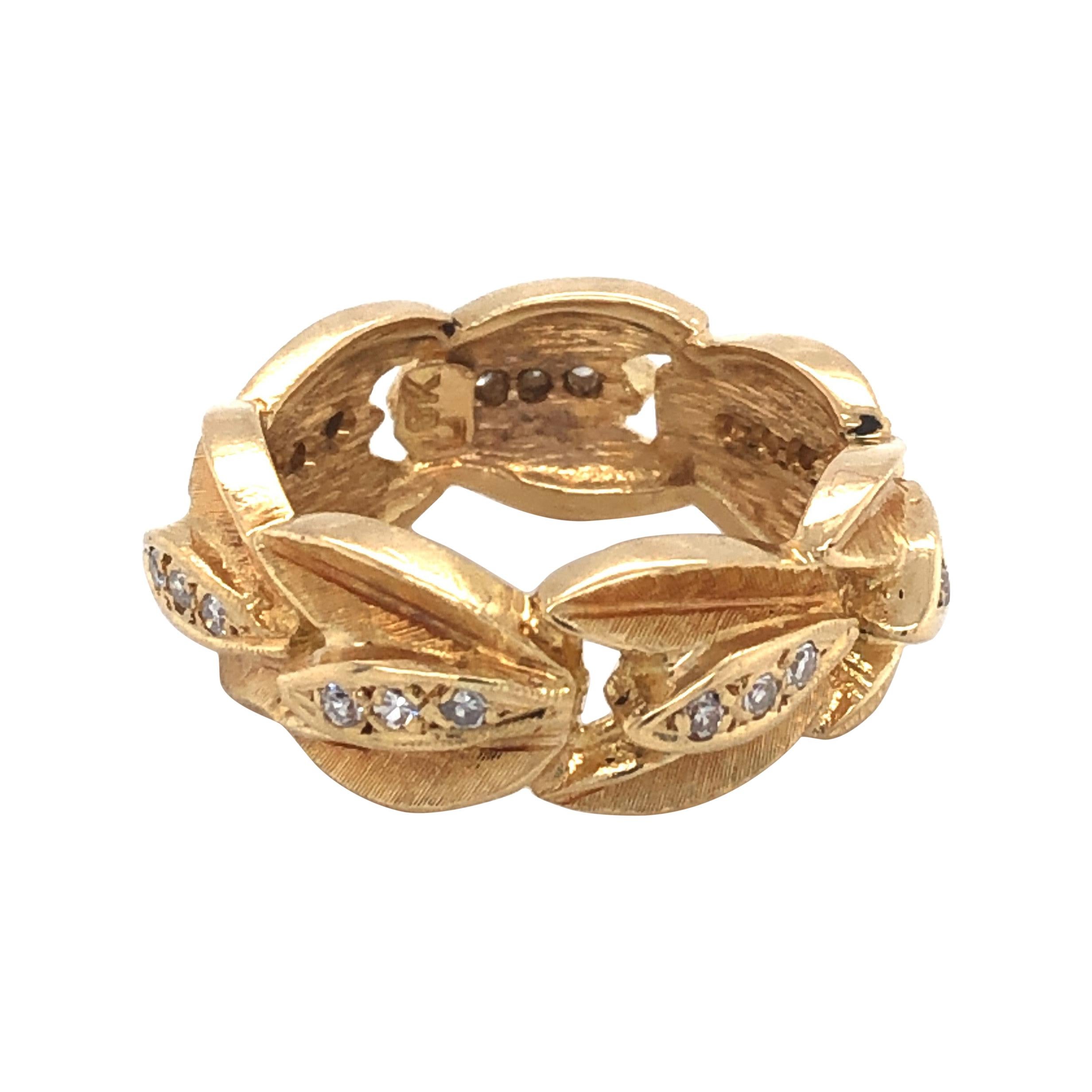 18 Karat Yellow Gold Diamond Wreath Ring 