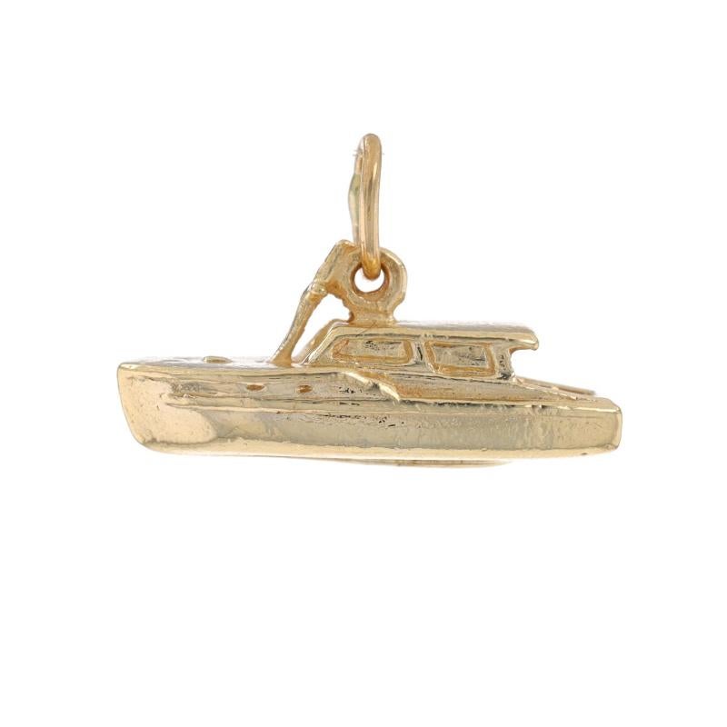 Metal Content: 14k Yellow Gold

Theme: Yacht, Boat, Nautical Travel

Measurements

Tall (from stationary bail): 13/32