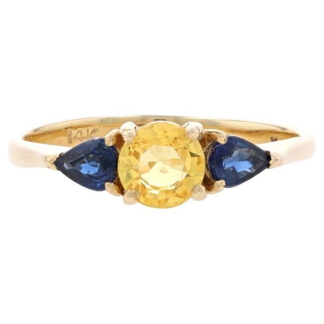 Yellow Gold Yellow & Blue Sapphire Ring - 14k Round 1.00ctw For Sale