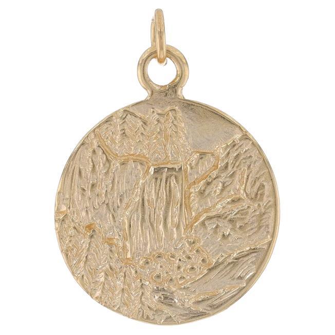 Yellow Gold Yellowstone Lower Falls Pendant -14k Nature View Souvenir Disc Charm For Sale