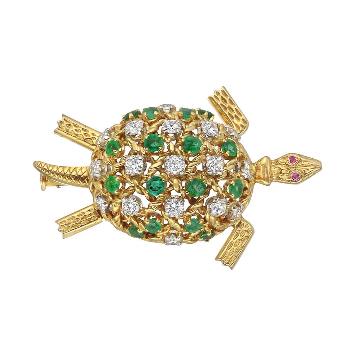 Yellow Gold, Emerald and Diamond Turtle Pin