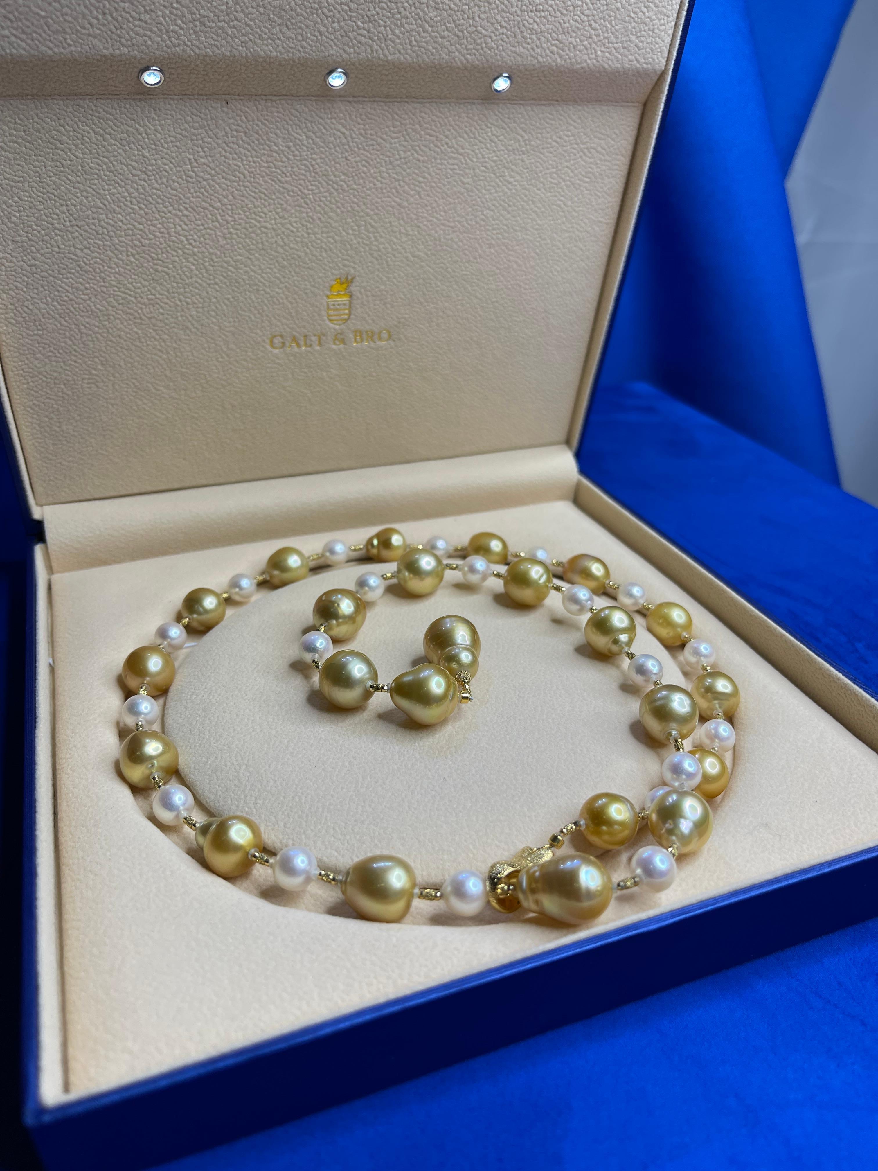 Yellow Golden White South Sea Pearls 18K Gold Adjustable Lariat Clasp Necklace For Sale 9