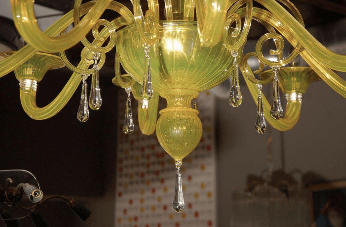 Yellow Green Murano Chandelier In Good Condition For Sale In Los Angeles, CA