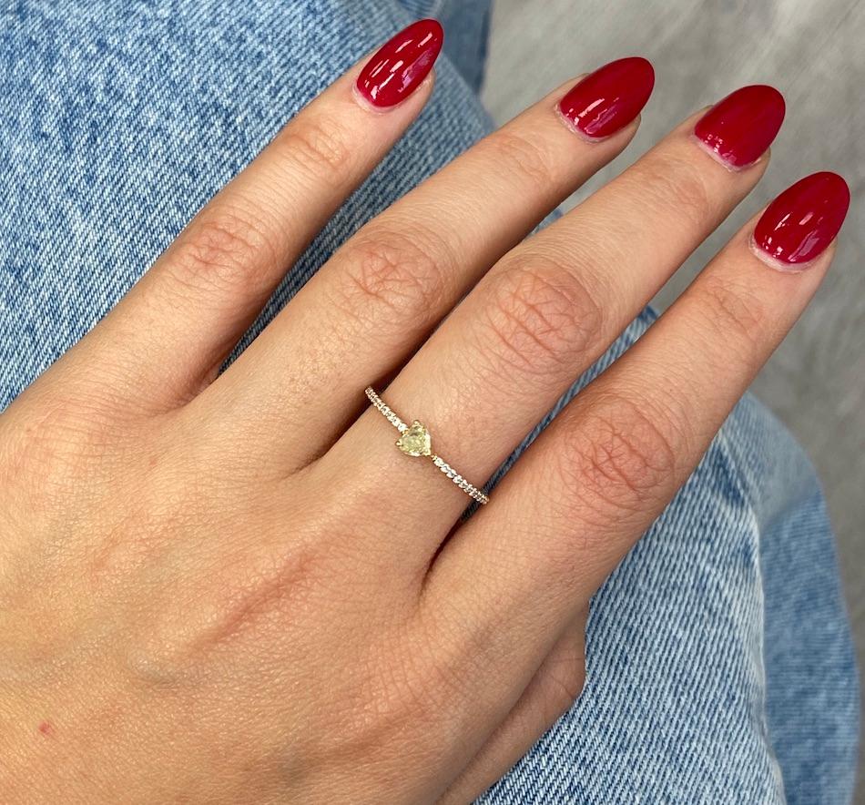 Rare Colors Yellow Heart Diamond Stackable Ring In New Condition For Sale In New York, NY