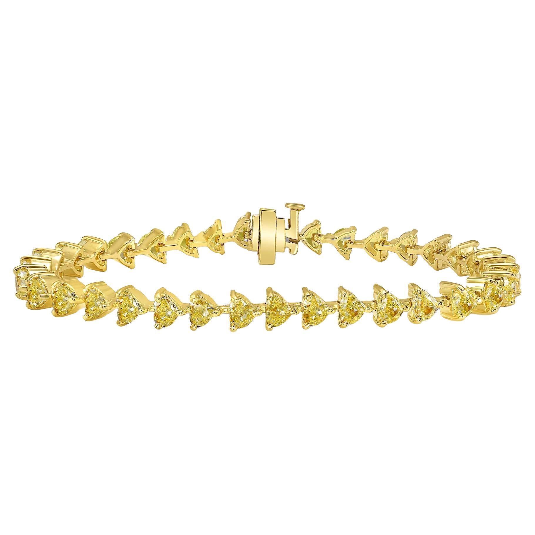 Bracciale tennis con diamanti a forma di cuore giallo in vendita