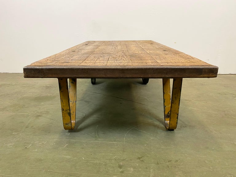Yellow Industrial Coffee Table Cart, 1960s For Sale 5