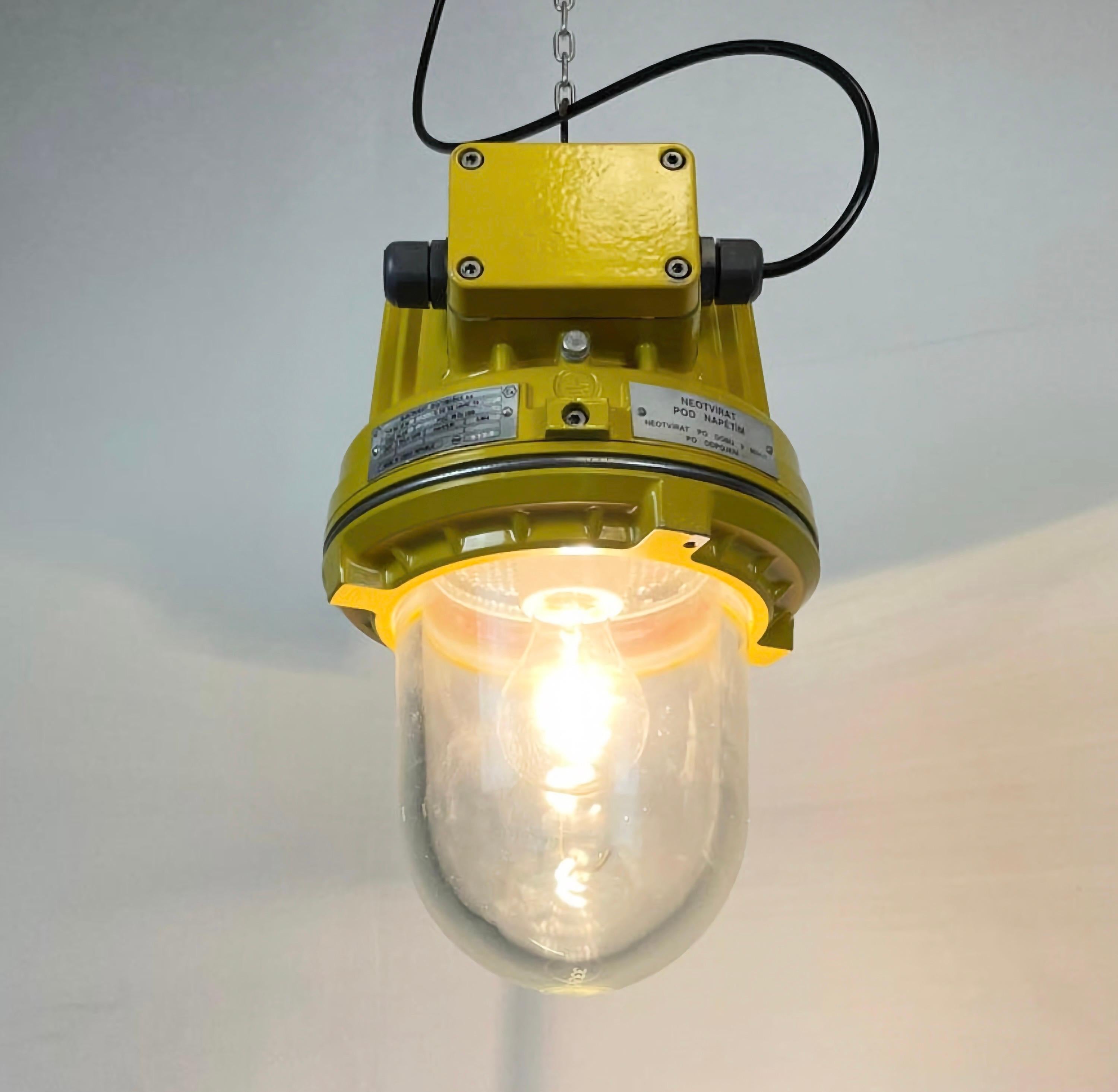 Yellow Industrial Explosion Proof Lamp from Elektrosvit, 1990s For Sale 6