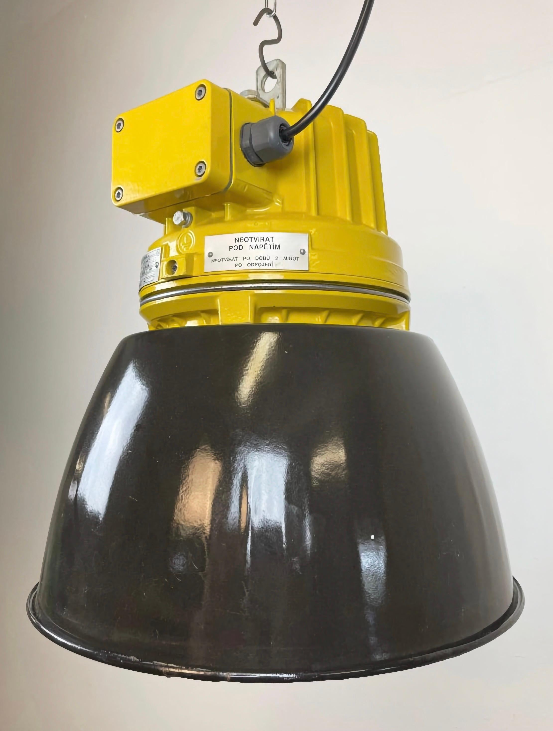 Late 20th Century Yellow Industrial Explosion Proof Lamp with Black Enameled Shade, 1990s For Sale
