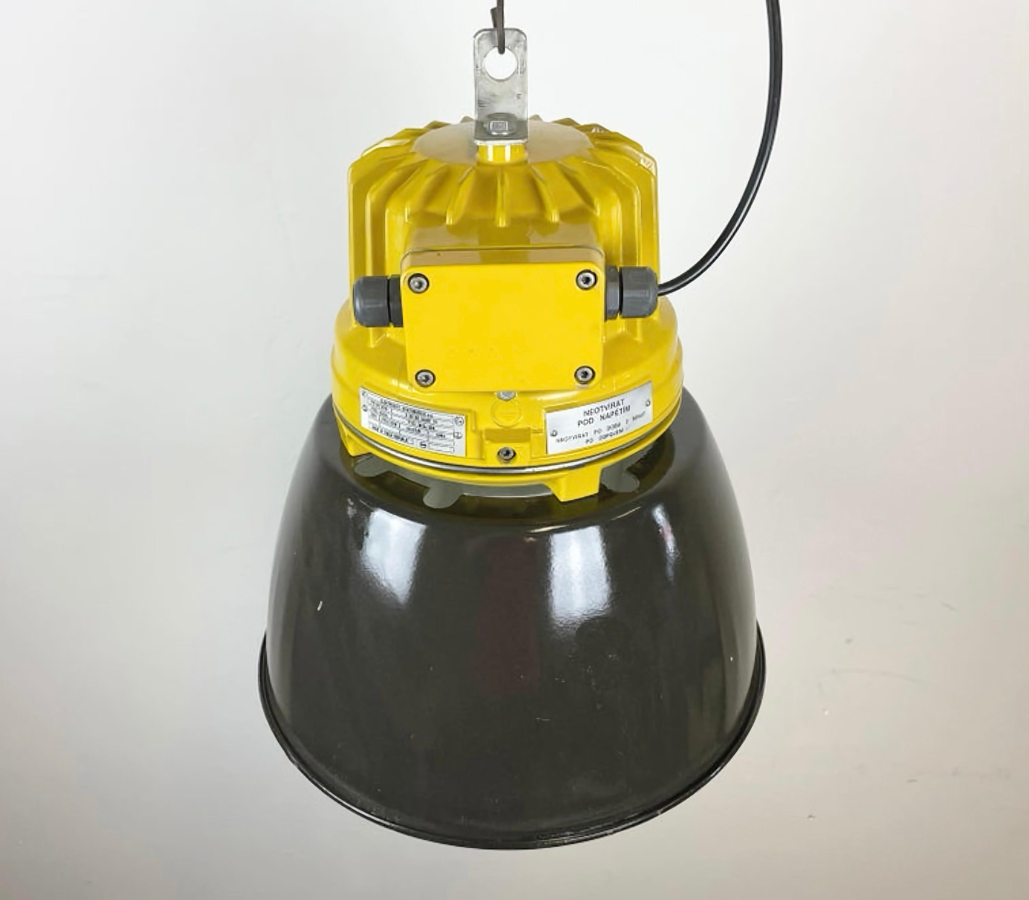 Aluminum Yellow Industrial Explosion Proof Lamp with Black Enameled Shade, 1990s For Sale