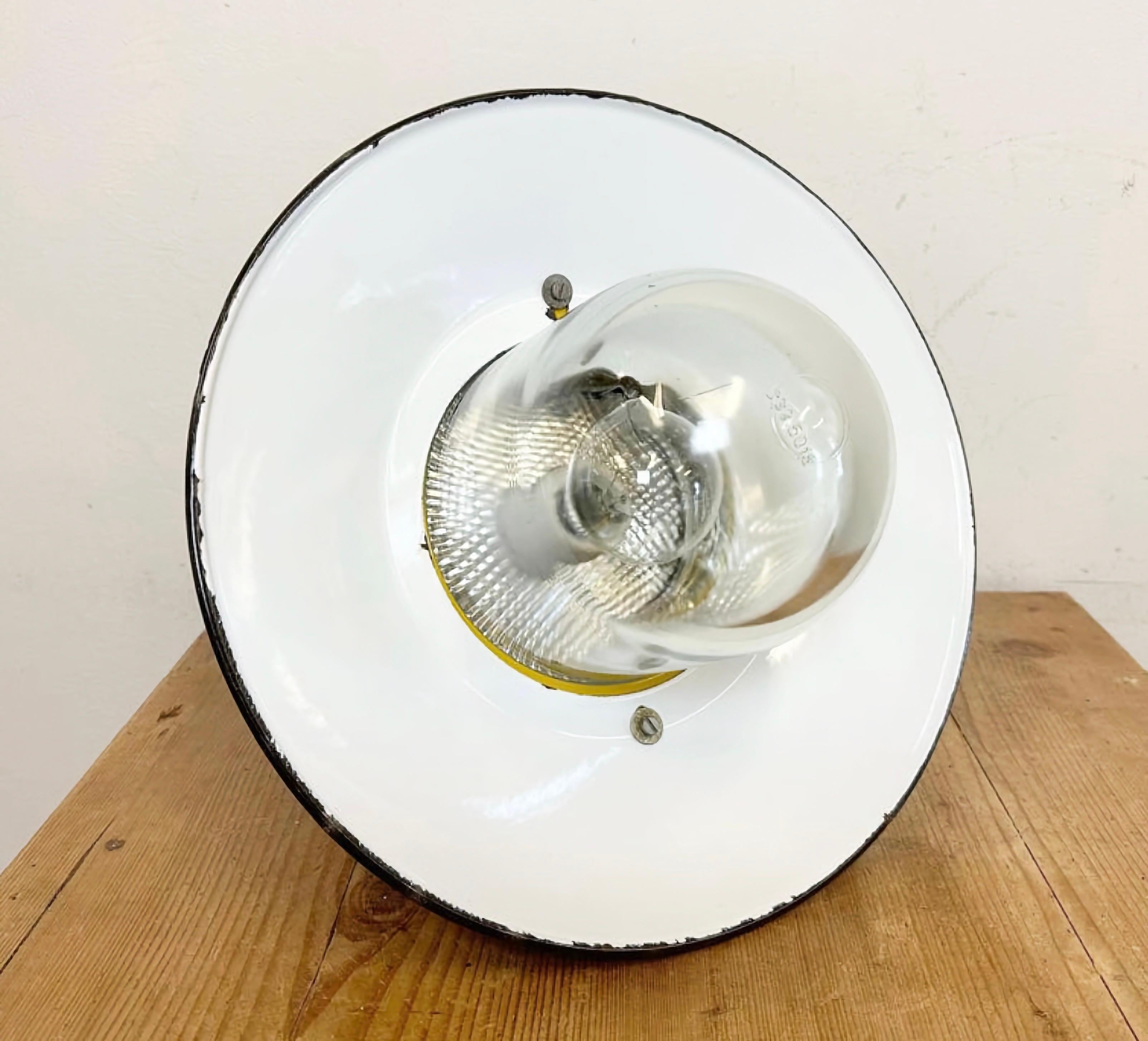 Yellow Industrial Explosion Proof Lamp with Grey Enameled Shade, 1990s For Sale 8