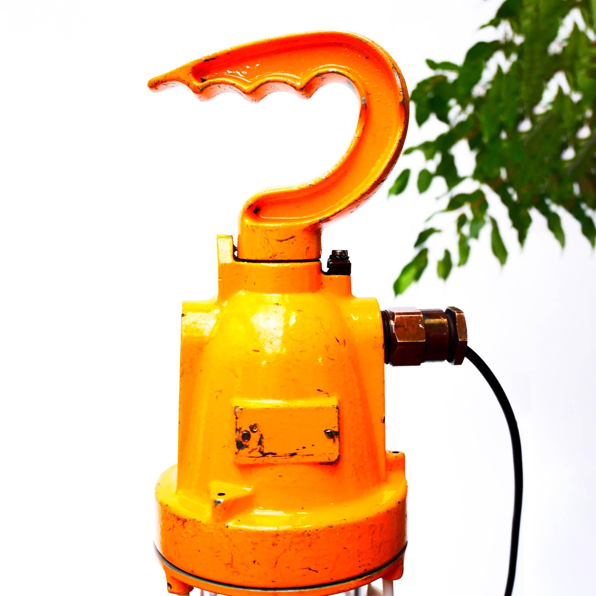 Painted Yellow Inspection Lamp V1, Italy, circa 1960-1969