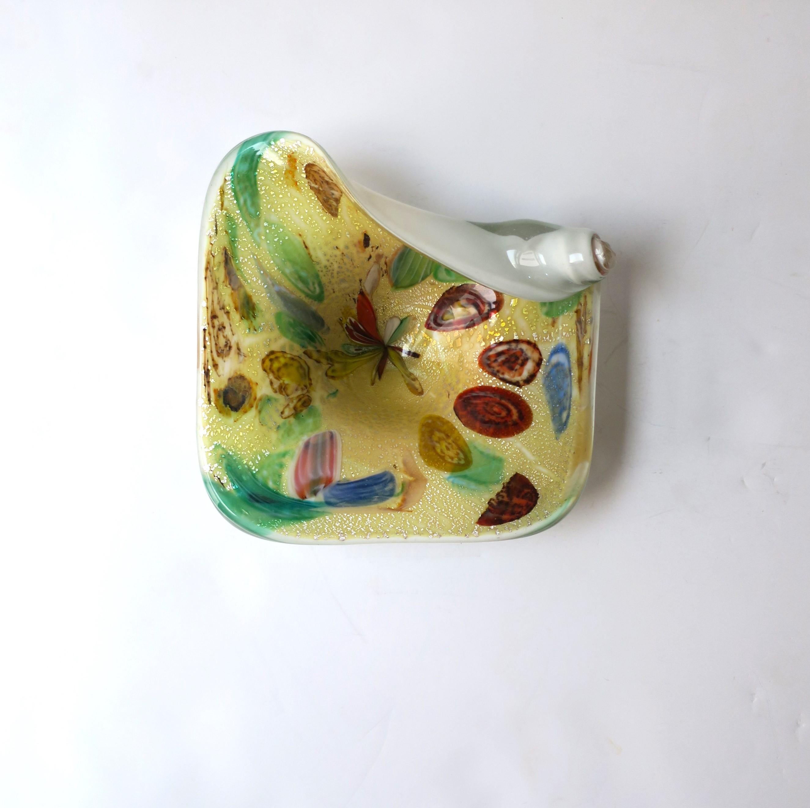 Yellow Italian Murano Millefiori Art Glass Bowl  In Good Condition For Sale In New York, NY
