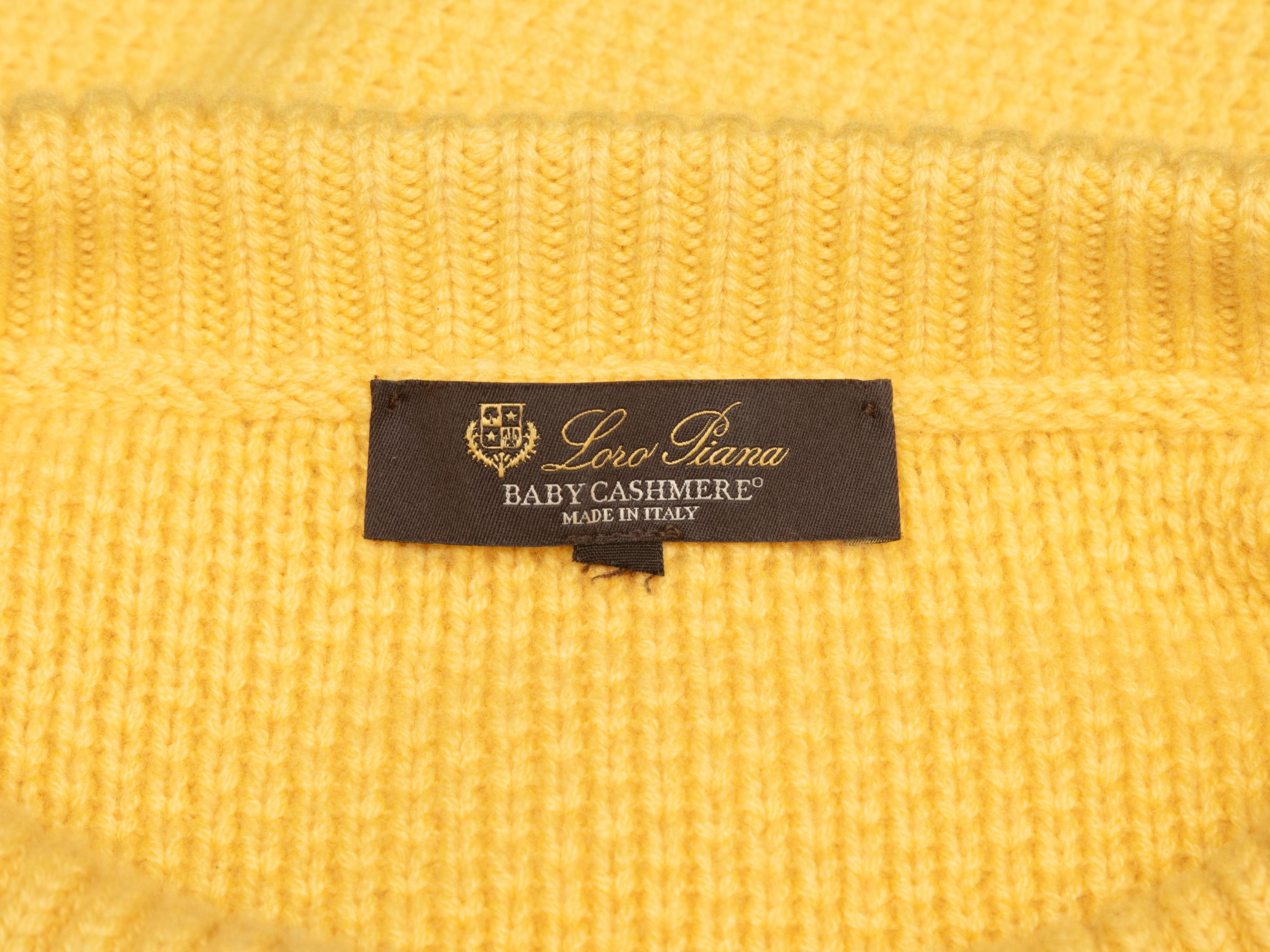 Donna Maglione giallo Loro Piana Baby Cashmere a collo alto taglia US S in vendita
