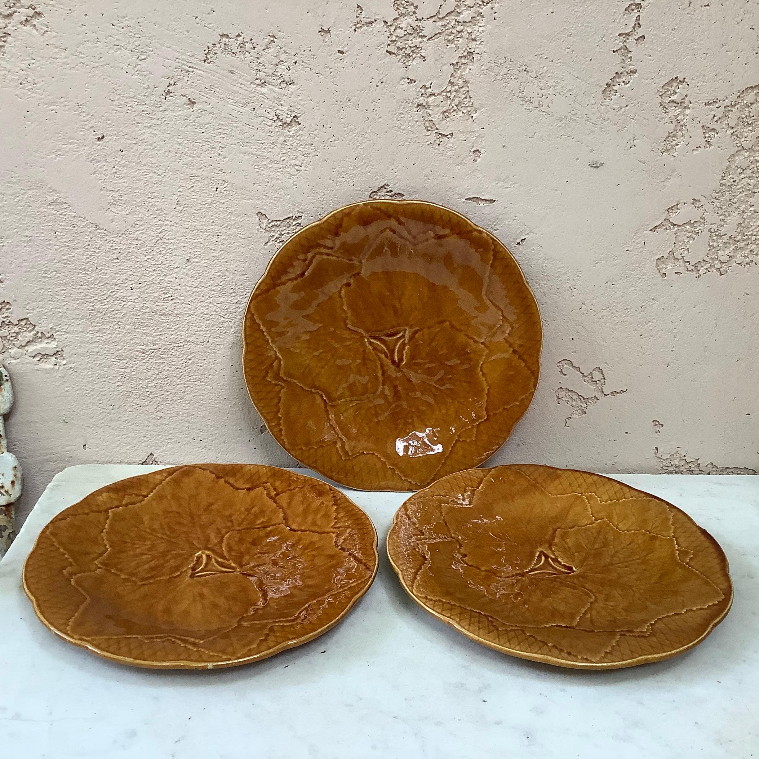 French Yellow Majolica Leaves Plate Gien, circa 1950