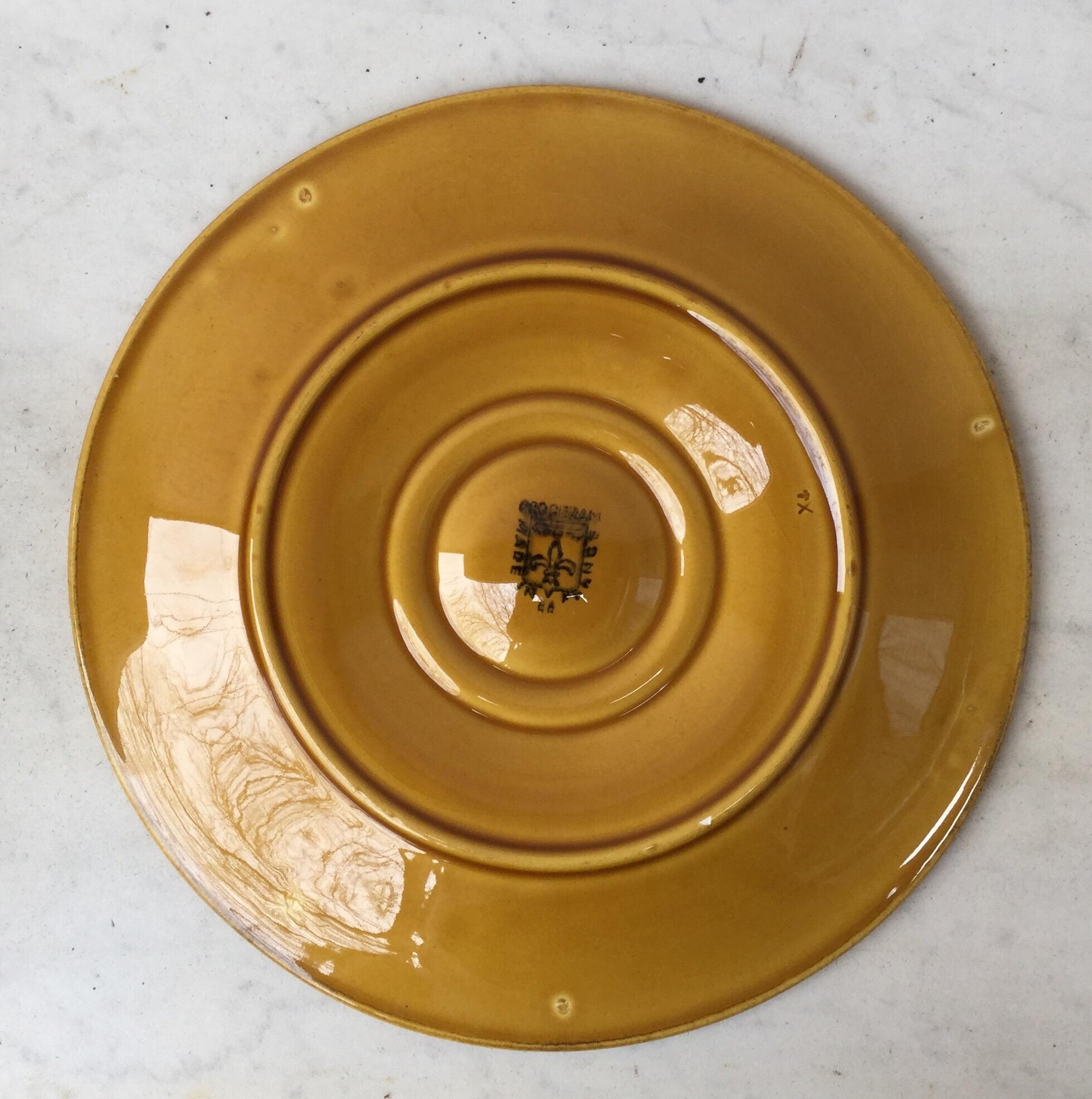 French Yellow Majolica Oyster Plate, circa 1950 In Good Condition For Sale In Austin, TX