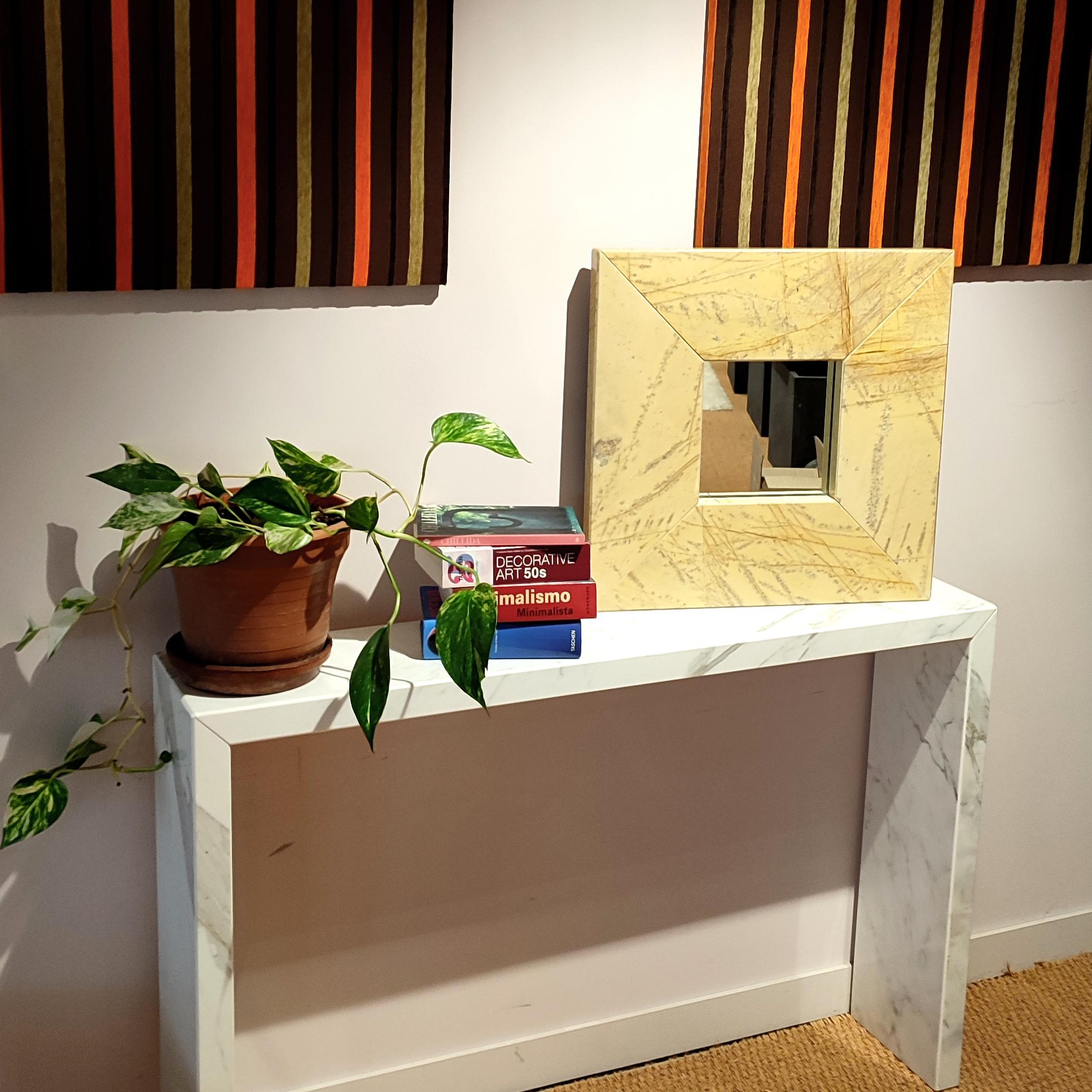 Miroir en marbre jaune Design carré Style contemporain Joaquín Moll Meddel Espagne Neuf - En vente à VALVERDE DEL MAJANO, CL