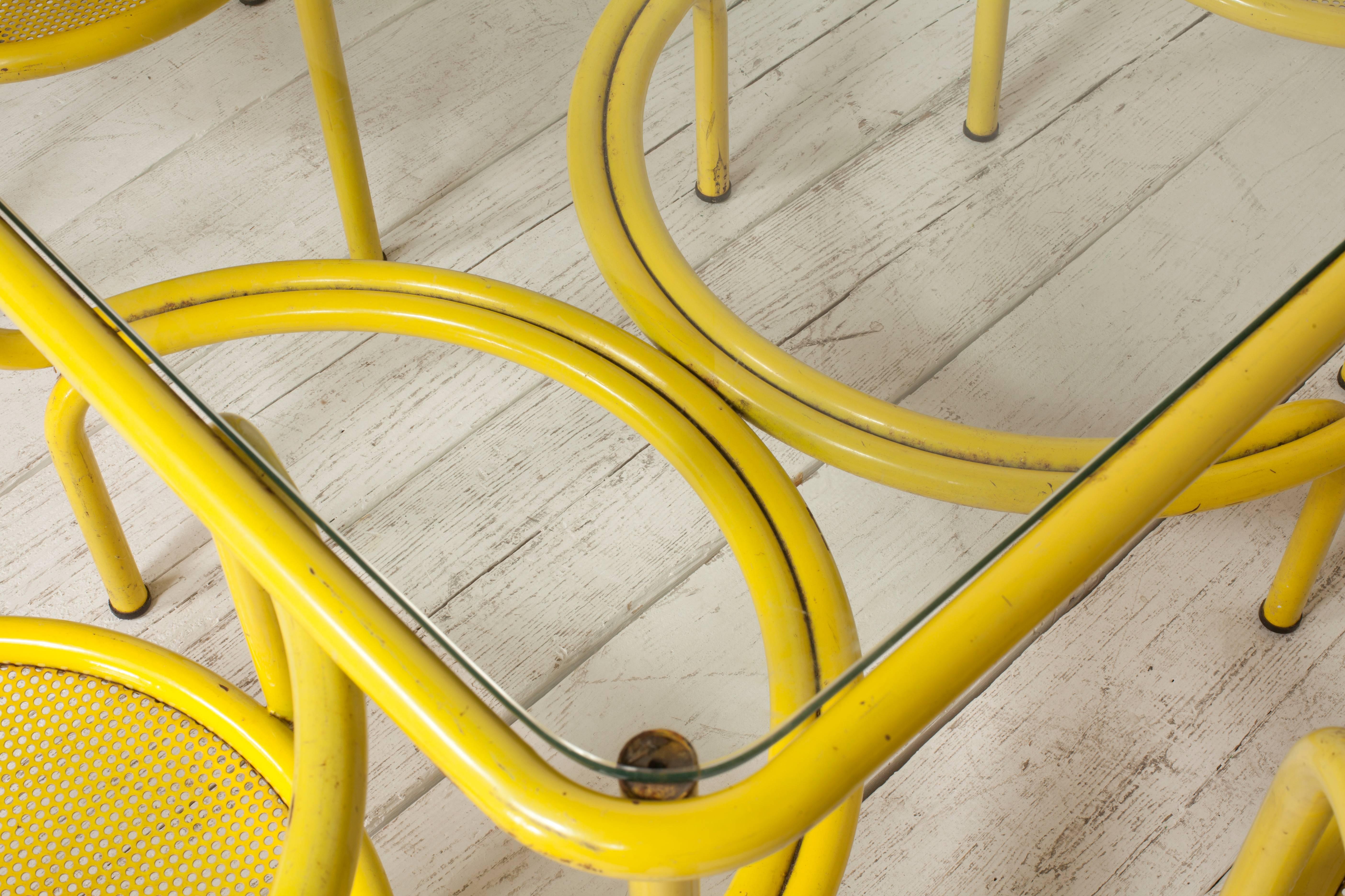 Late 20th Century Yellow Metal Tubular Dining Table Set with Four Matching Chairs by Gae Aulenti